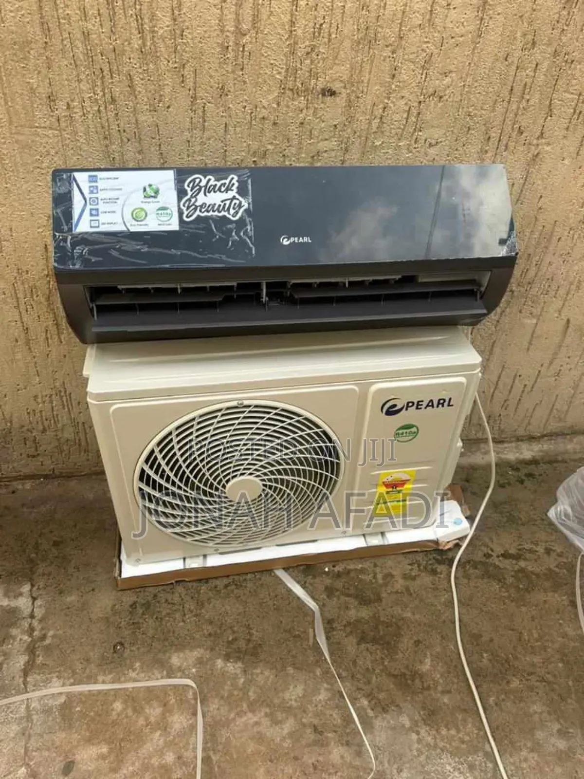 Pearl 1.5hp R410 Black Mirror Split Air Conditioner