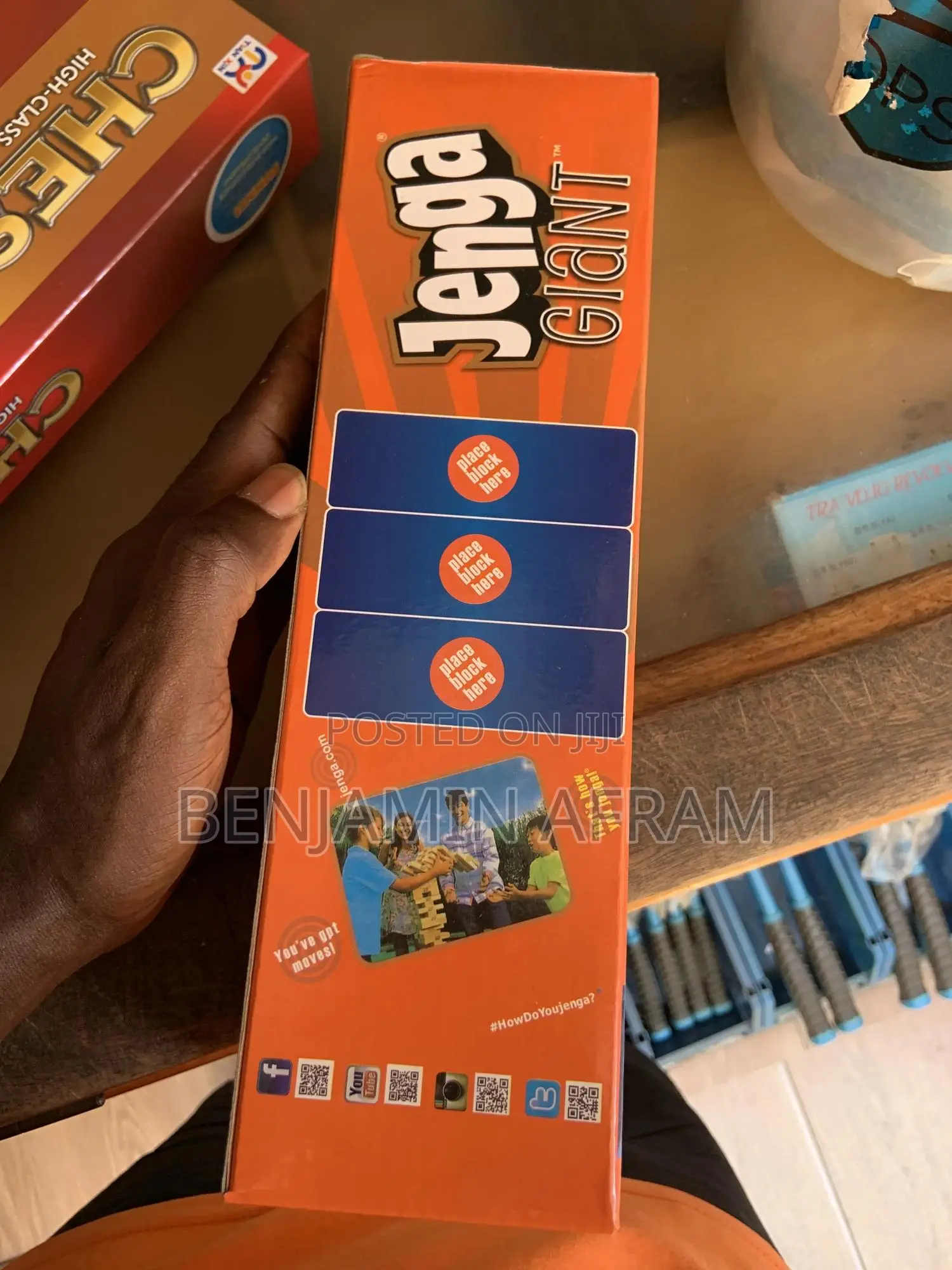 Jenna Giant Bricks Party Game