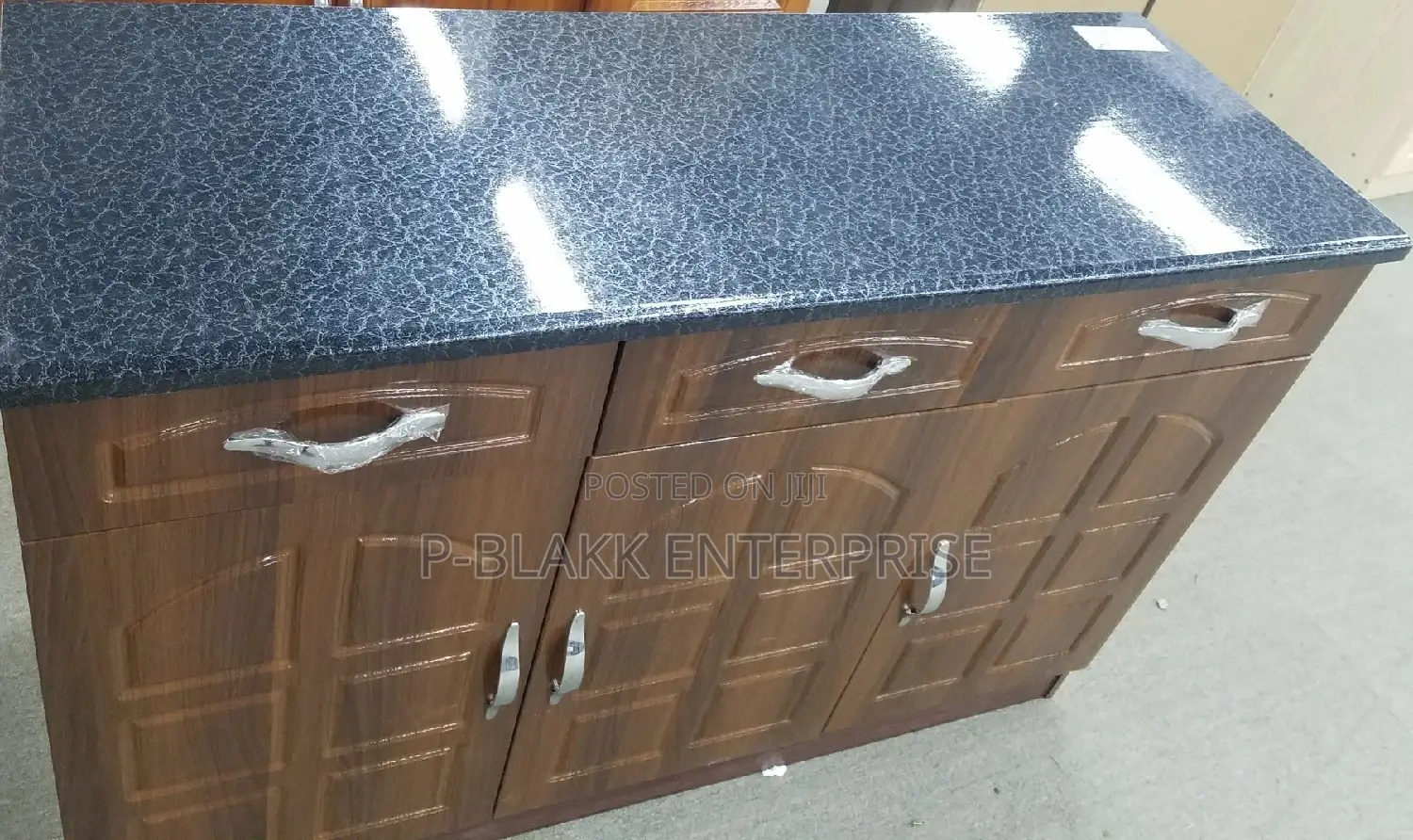 Table Kitchen Cabinets