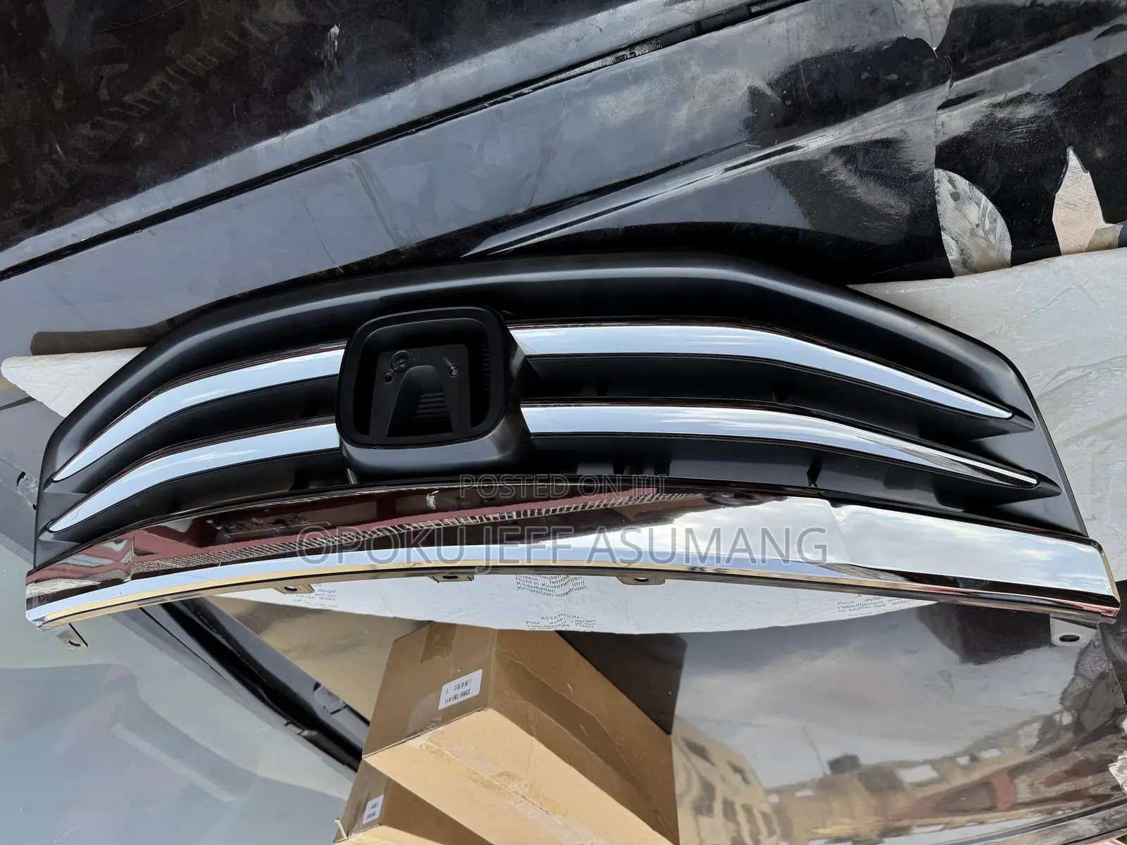 Accord 2011-2012 Top Grille
