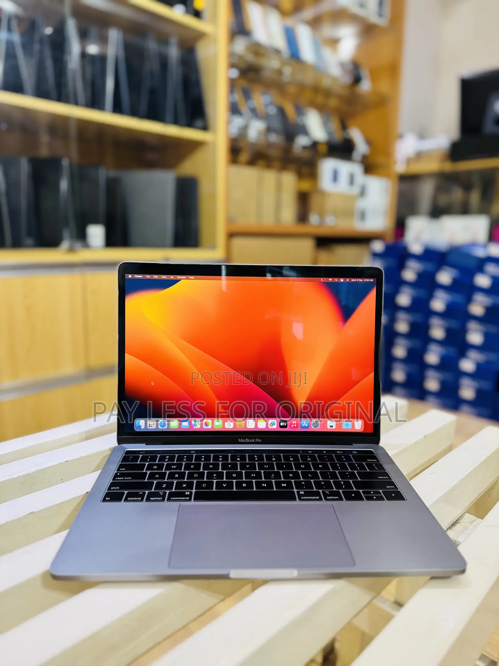 Laptop Apple MacBook Pro 8GB Intel Core i5 SSD 256GB