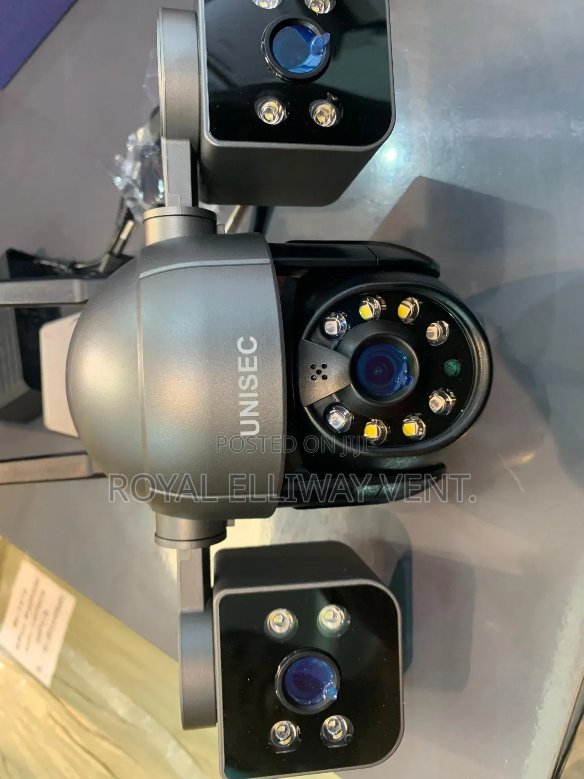 8x Zoom 3 Lens Wireless PTZ Smart Camera