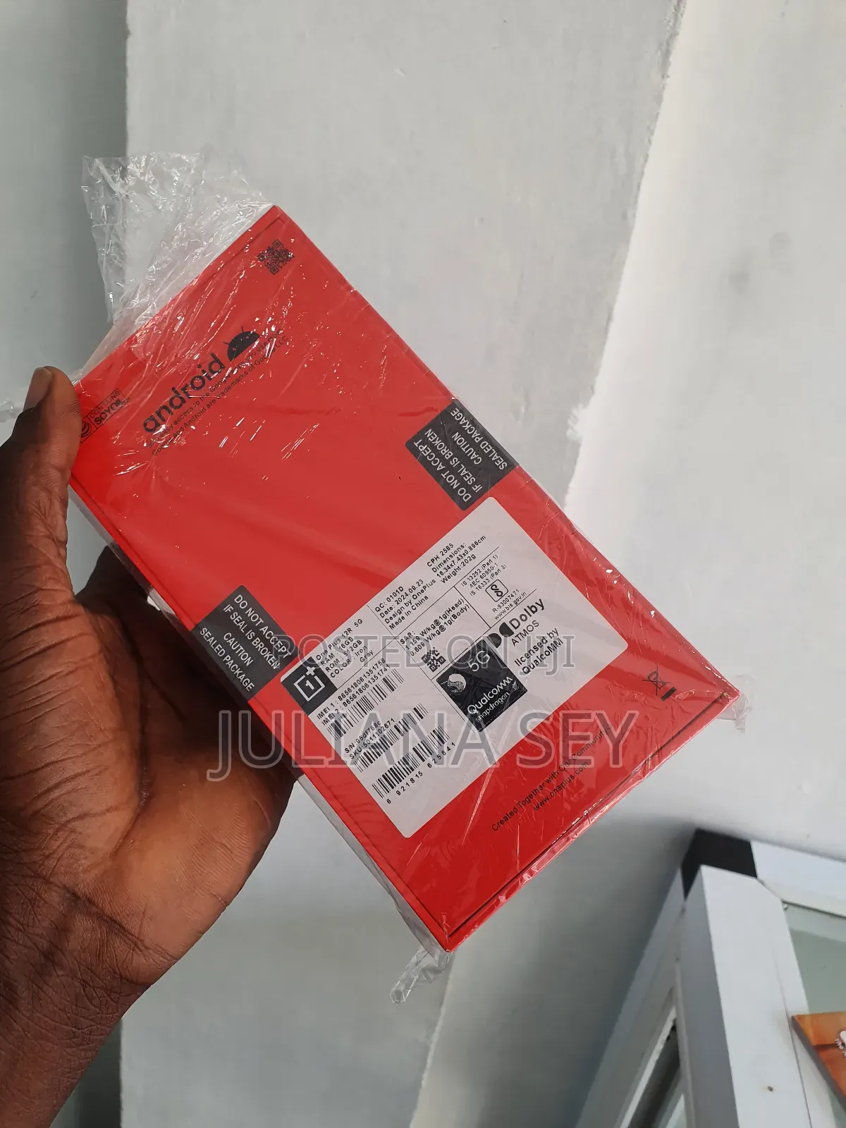 New OnePlus 12R 256 GB
