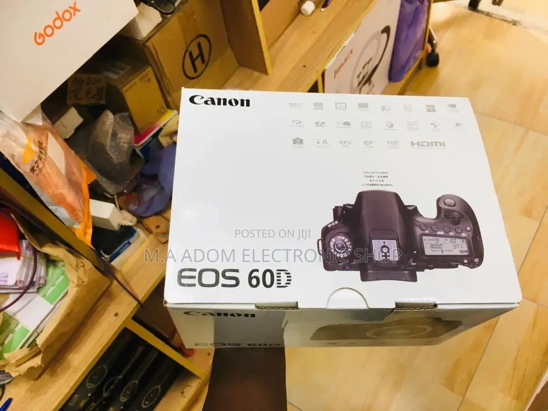 Canon EOS 60D DSLR With 18-55mm Lens:Your Creative Companion