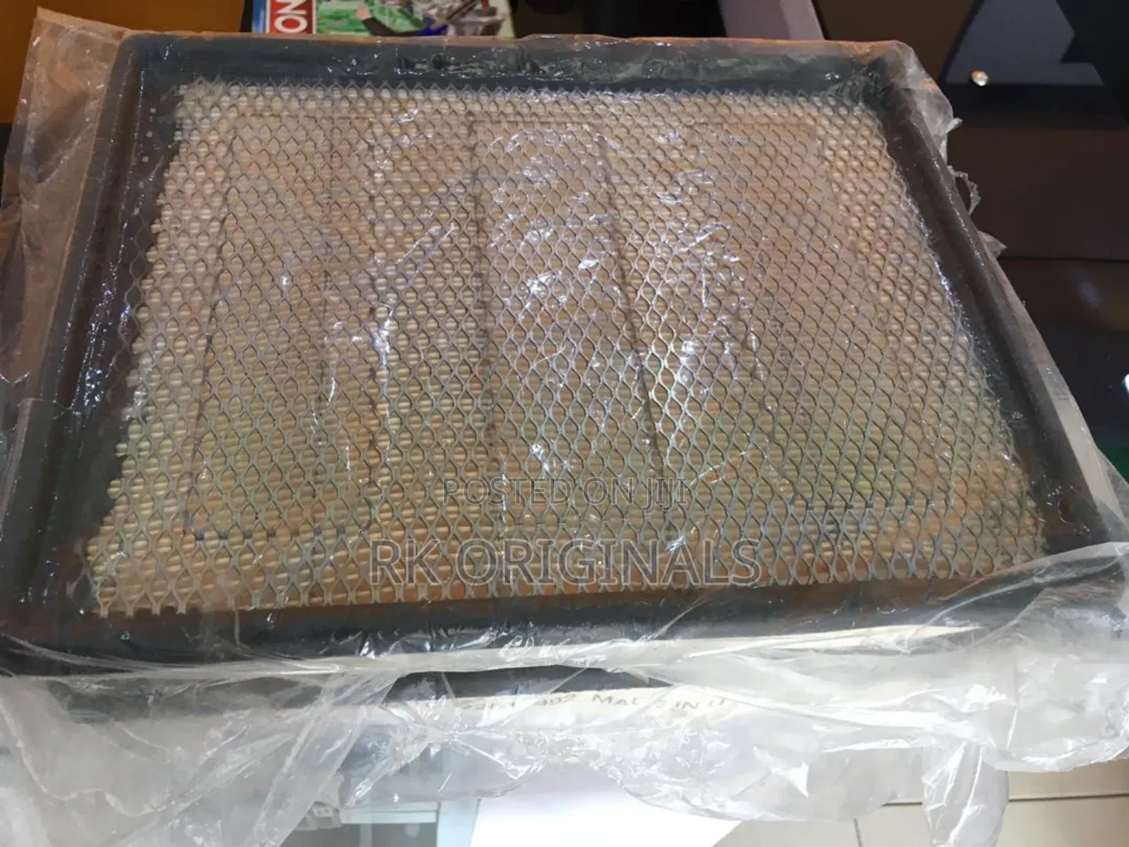 Escalade/Chevy Tahoe 00-19 Air Filter Imported From Usa