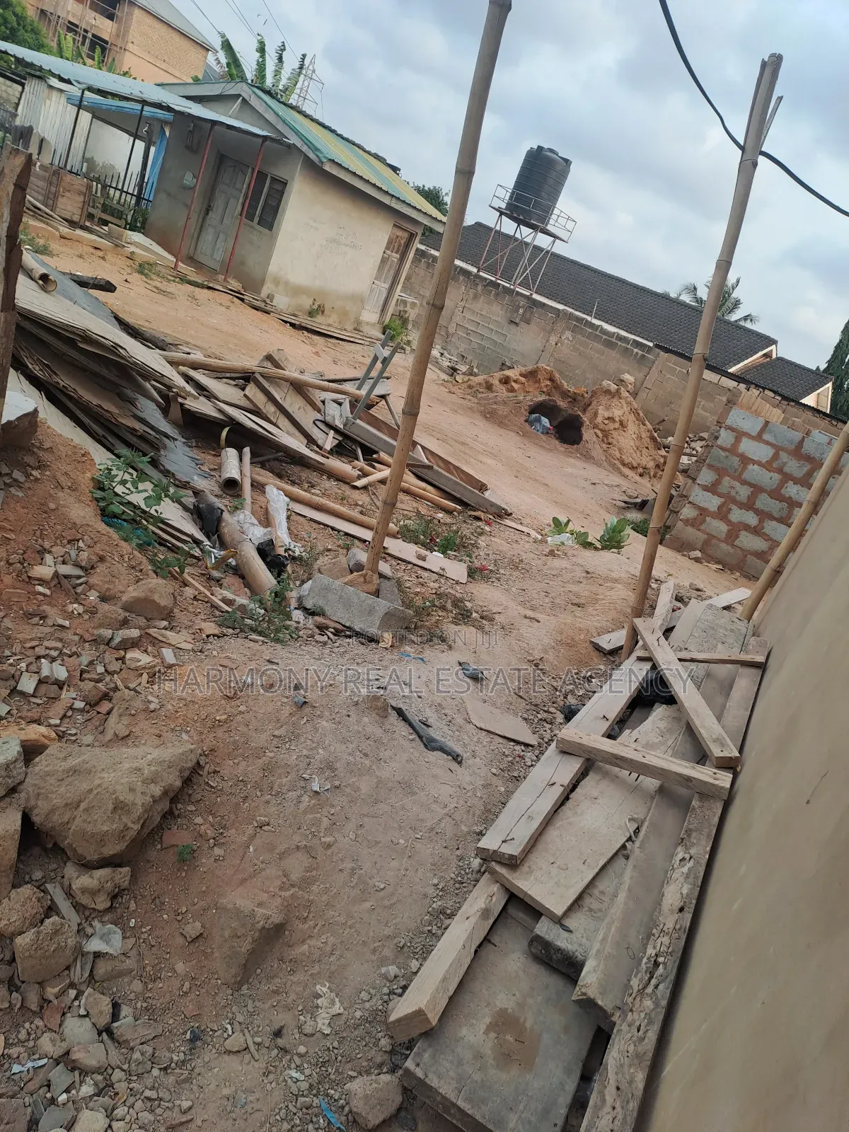 2plots Forsale -Airport