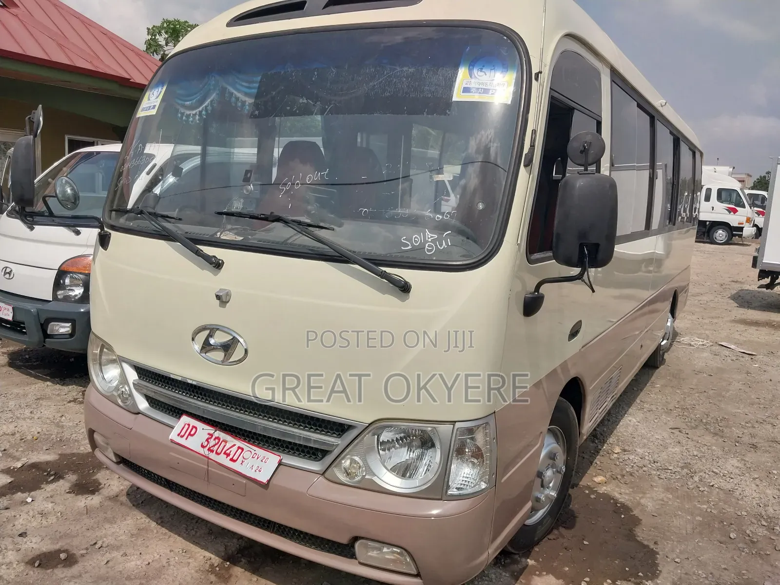 Hyundai County 2015 Brown