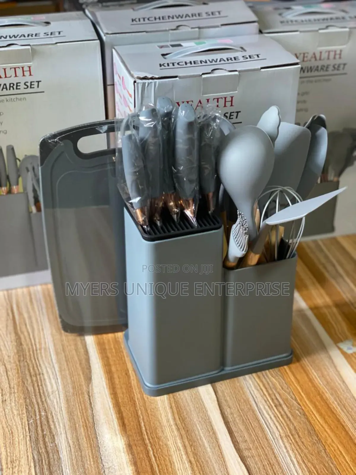 Efficient 19pcs Silicon Ladle With Chopping Board