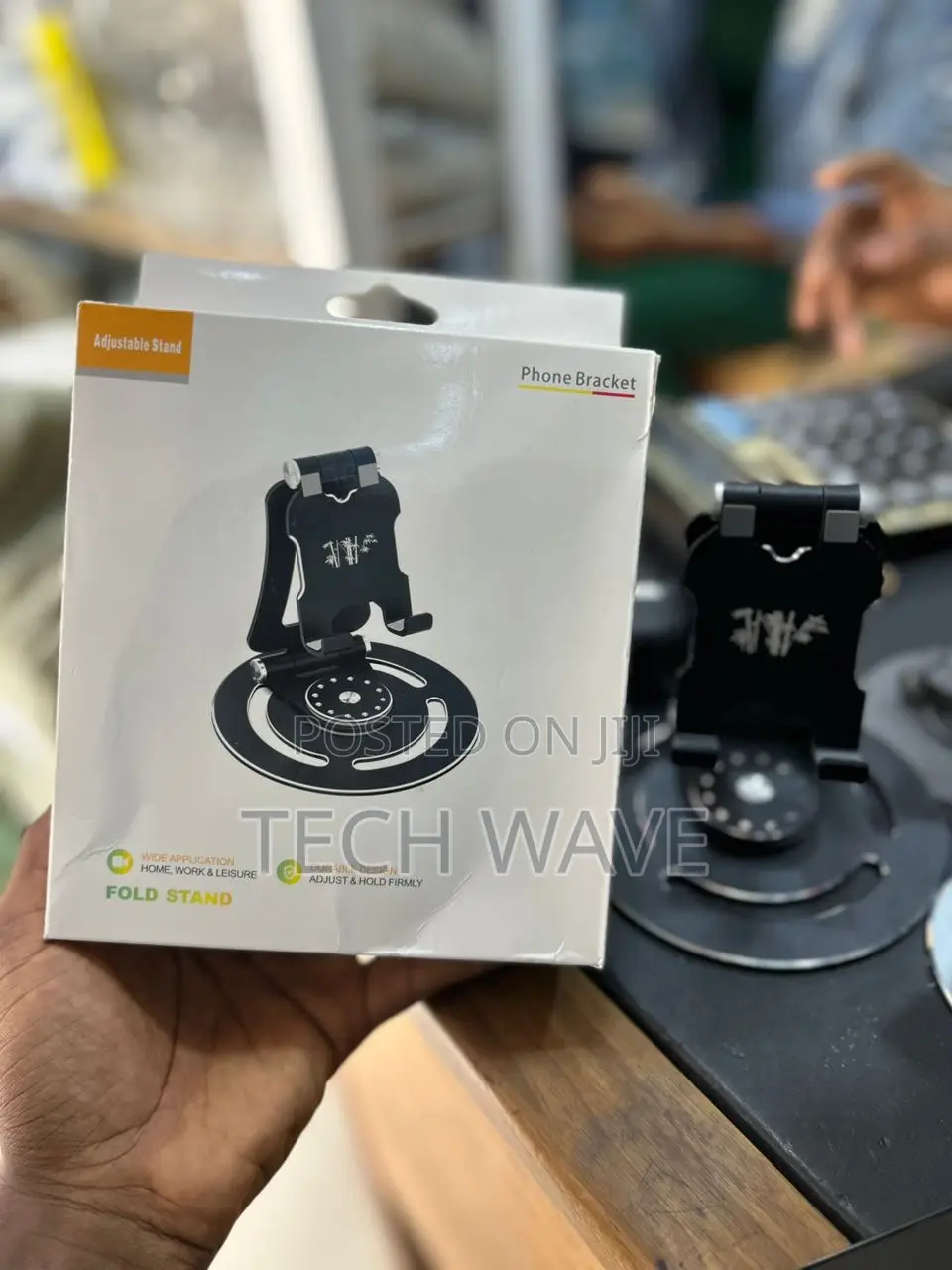 Rotating Adjustable Metallic Phone Stand