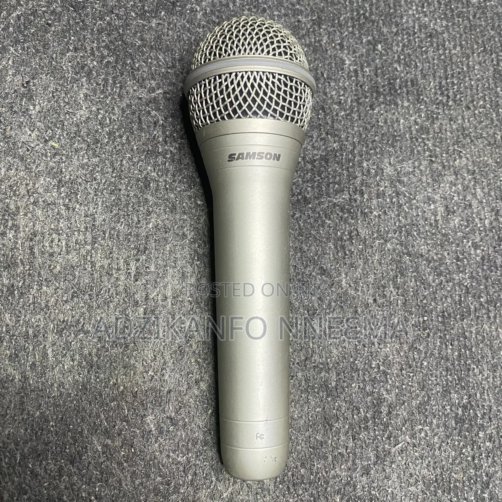 USB Dynamic Microphone (Samson Q1U)