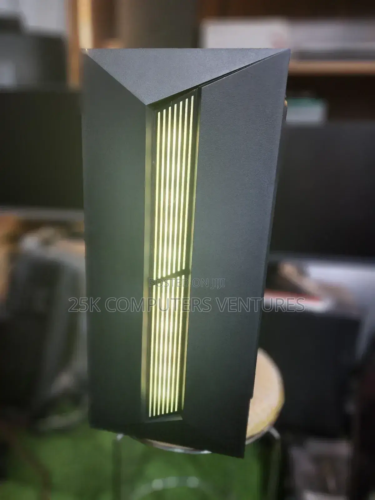 New Asus ROG Strix GL12 16GB Intel Core i7 HDD+SSD 1.5T