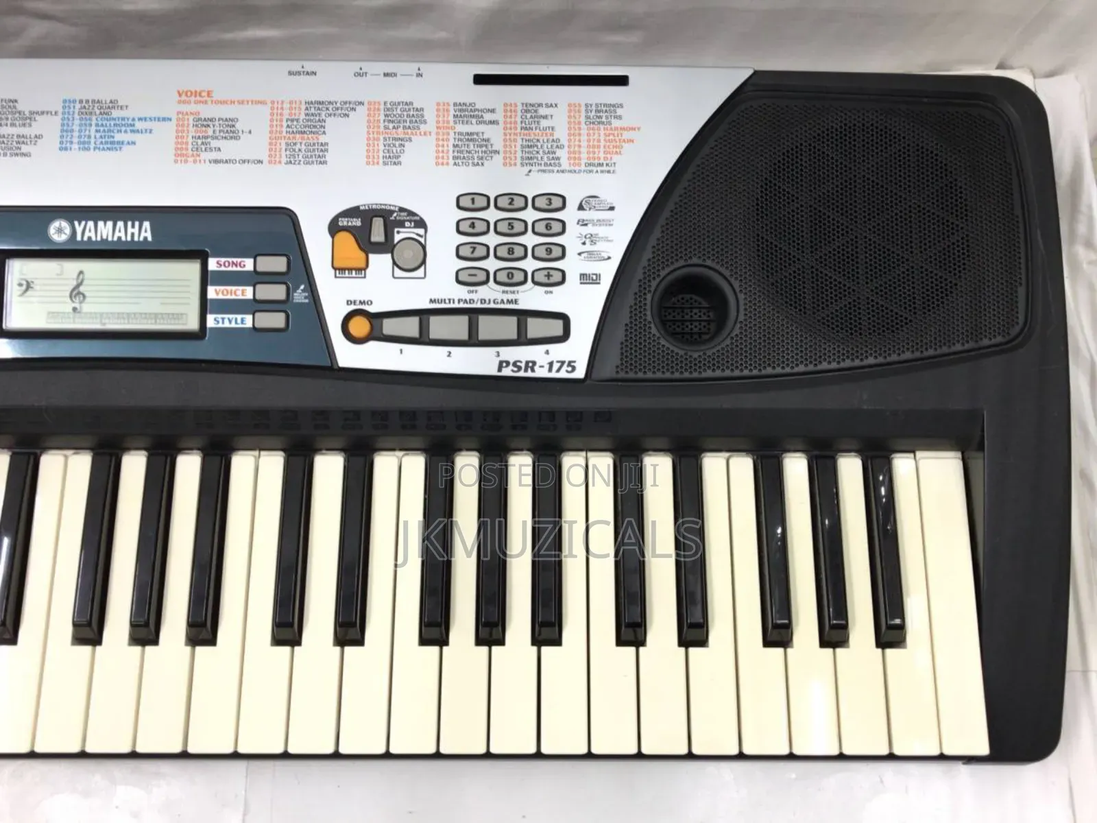Yamaha PSR-175/ Keyboard _ Piano