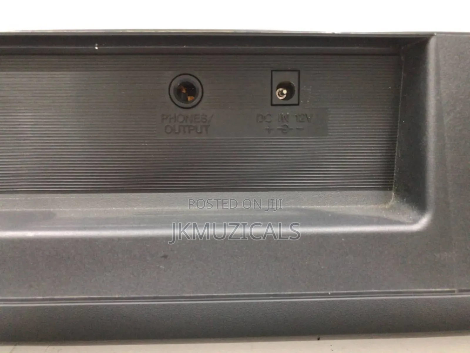 Yamaha PSR-175/ Keyboard _ Piano