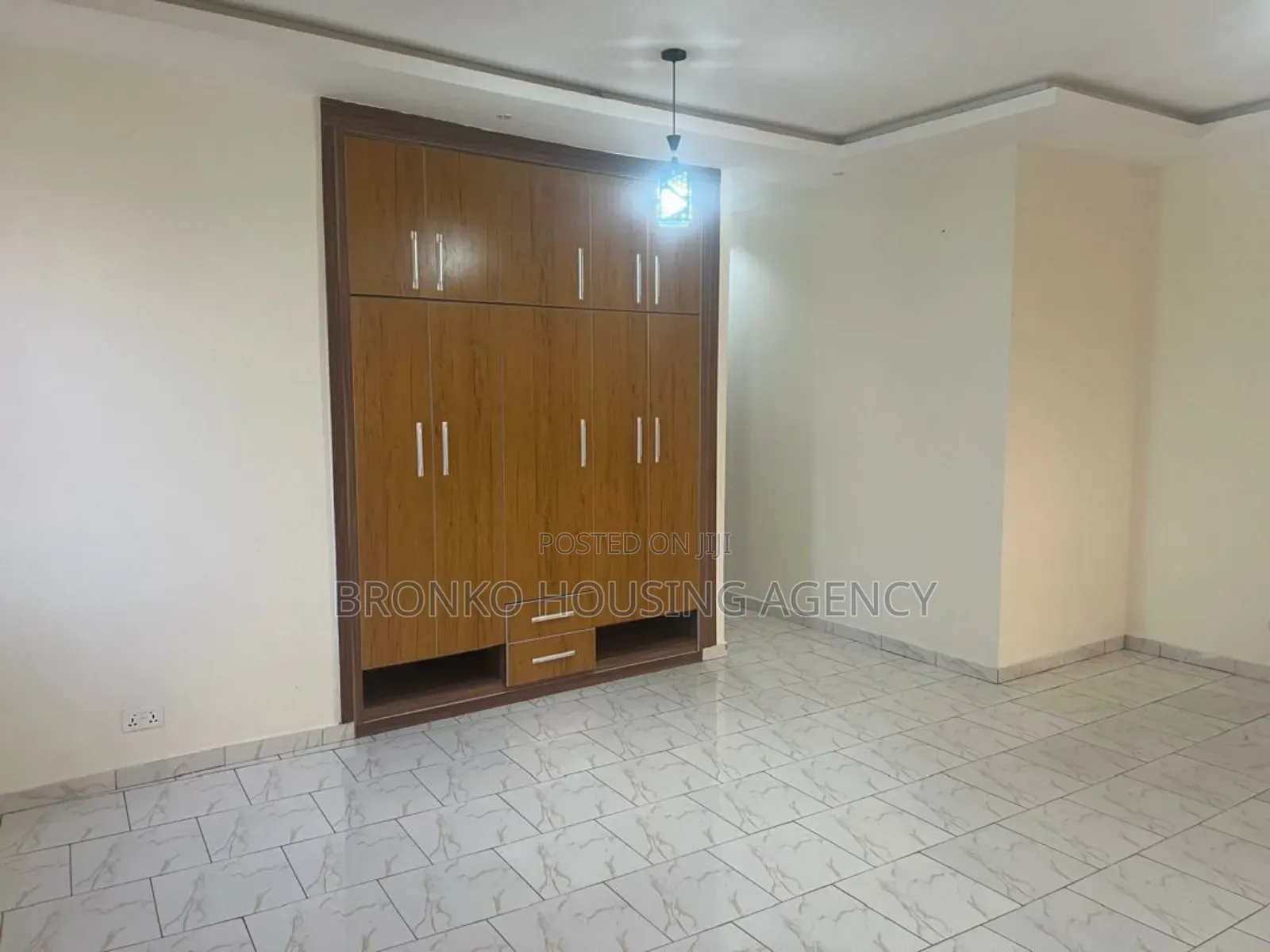 4bdrm House in Bronko Housing, Baatsona Total for rent