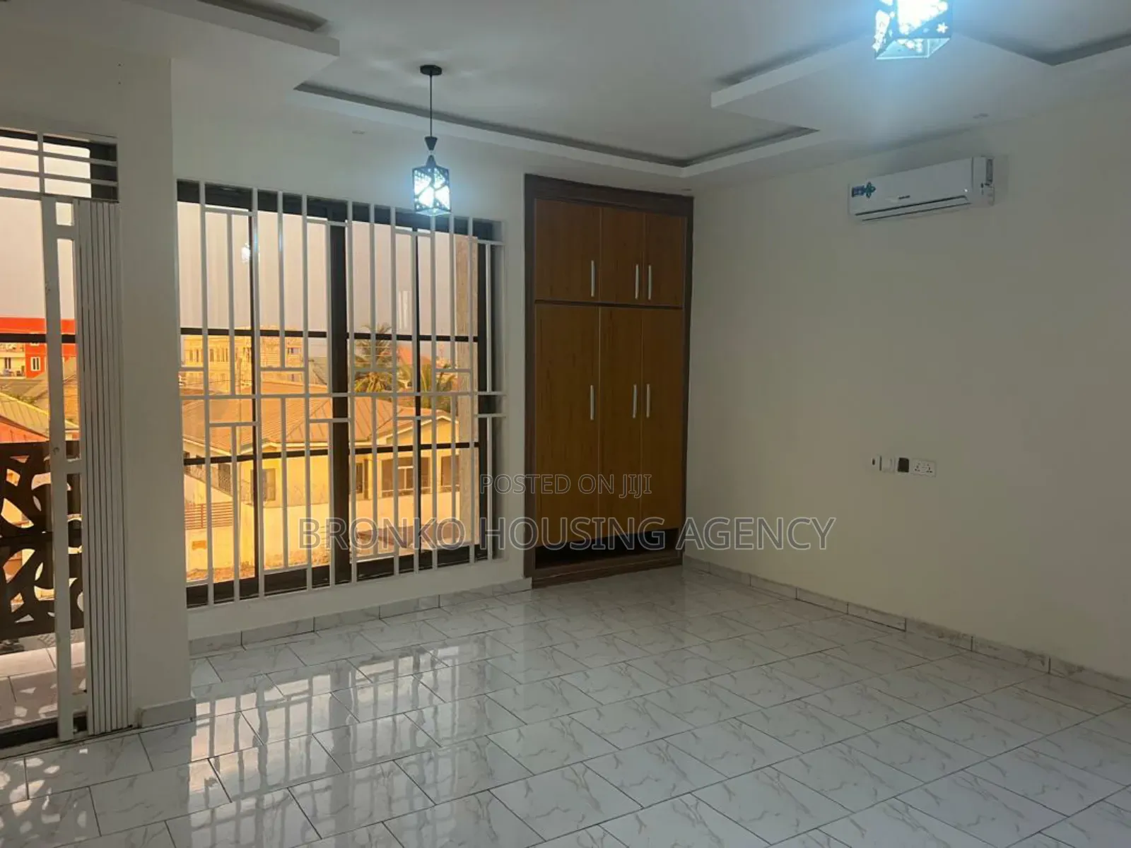 4bdrm House in Bronko Housing, Baatsona Total for rent