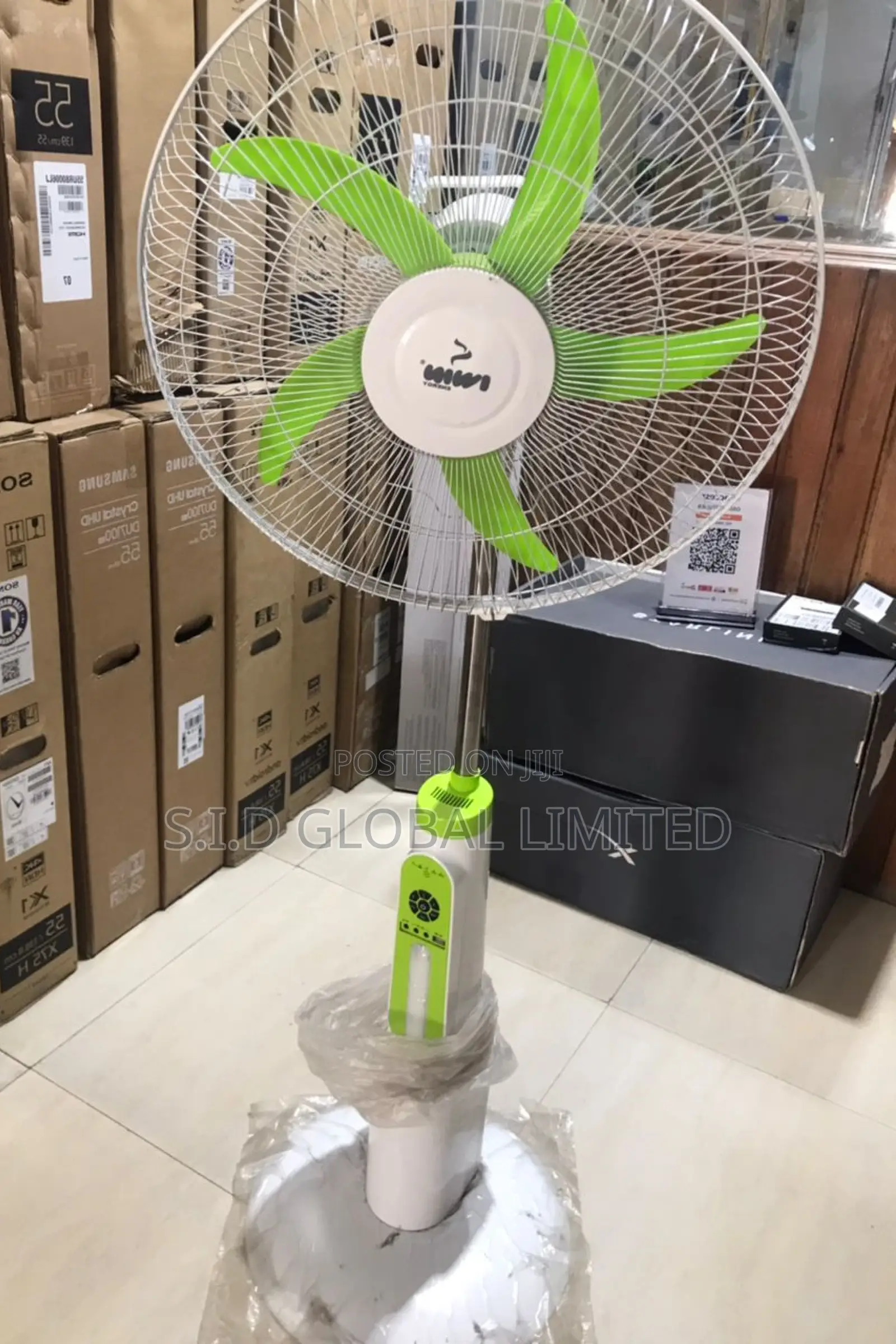 Advertising Strong 18'' IWIN Rechargeable Solar Stand FAN