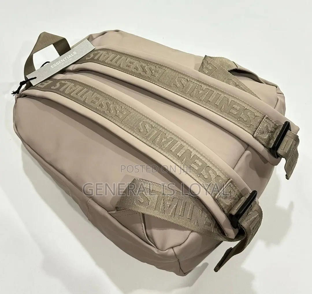 Essential Leather Backpack