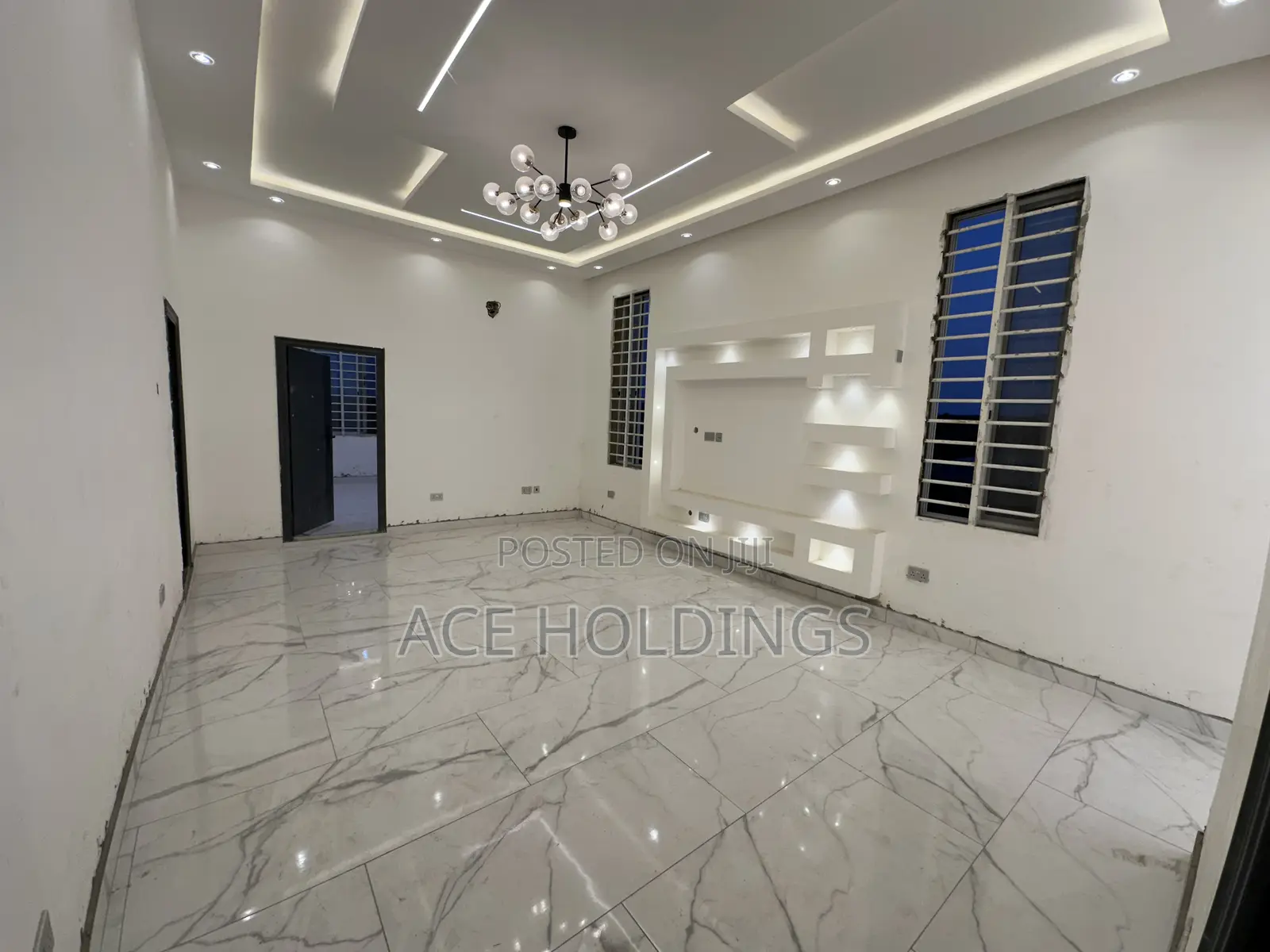 5bdrm House in East Legon Hills for sale