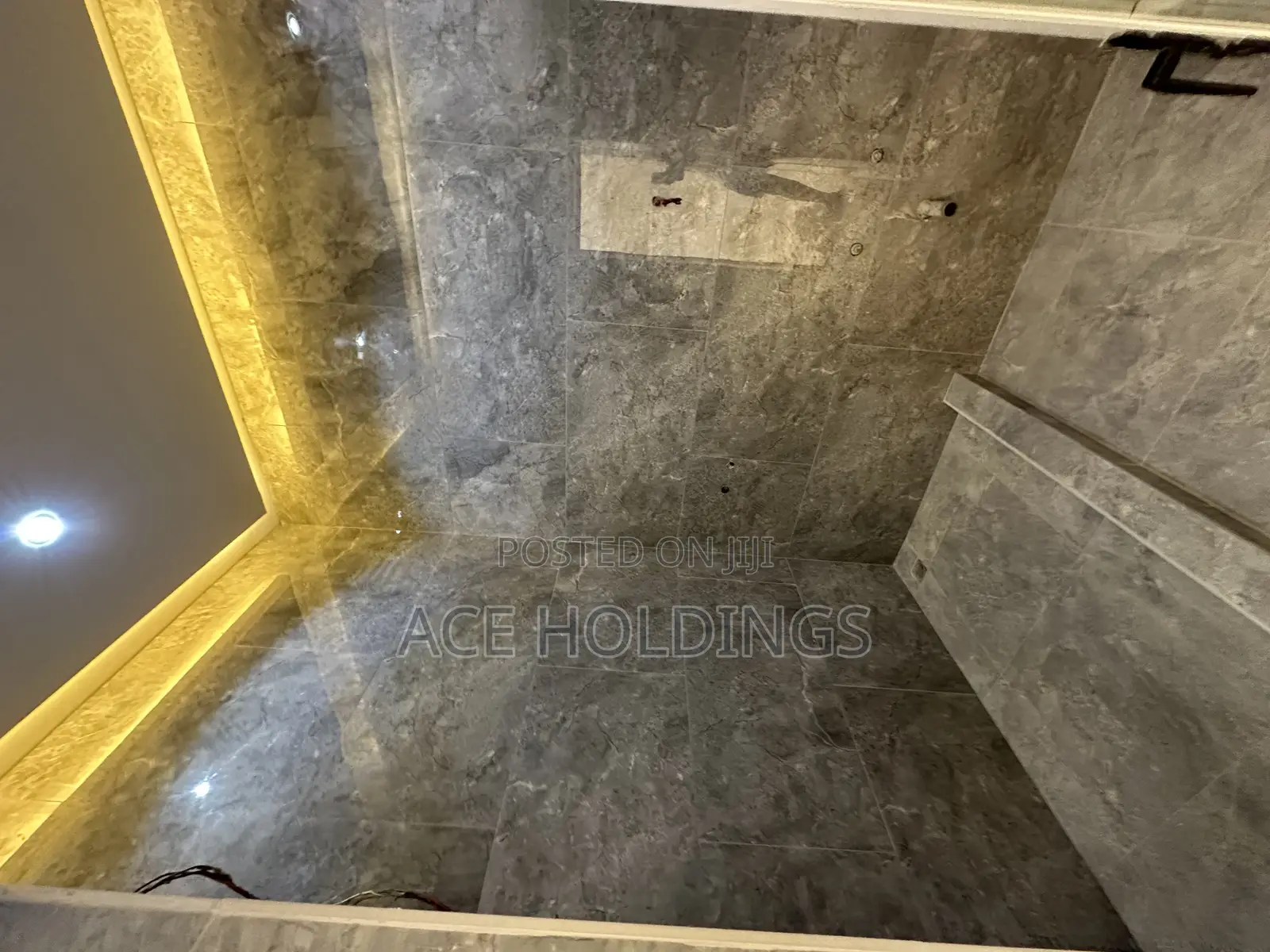 5bdrm House in East Legon Hills for sale
