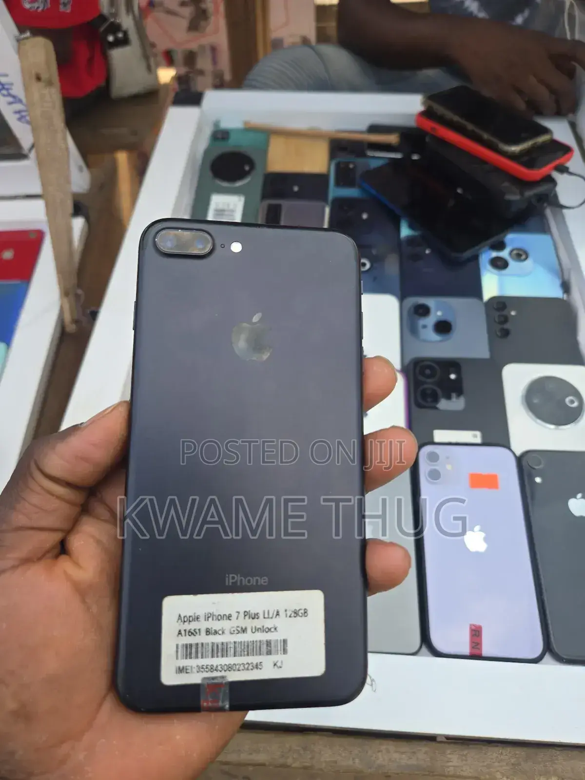 New Apple iPhone 7 Plus 128 GB Black