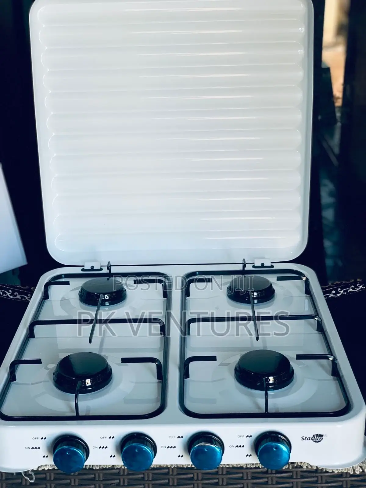 4-Burner Gas Stove