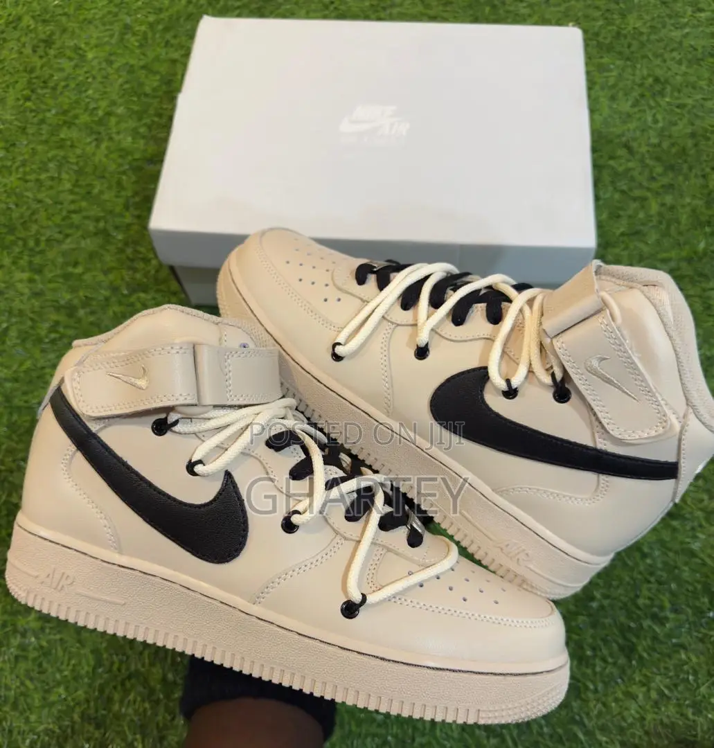 Nike Air Force 1 High
