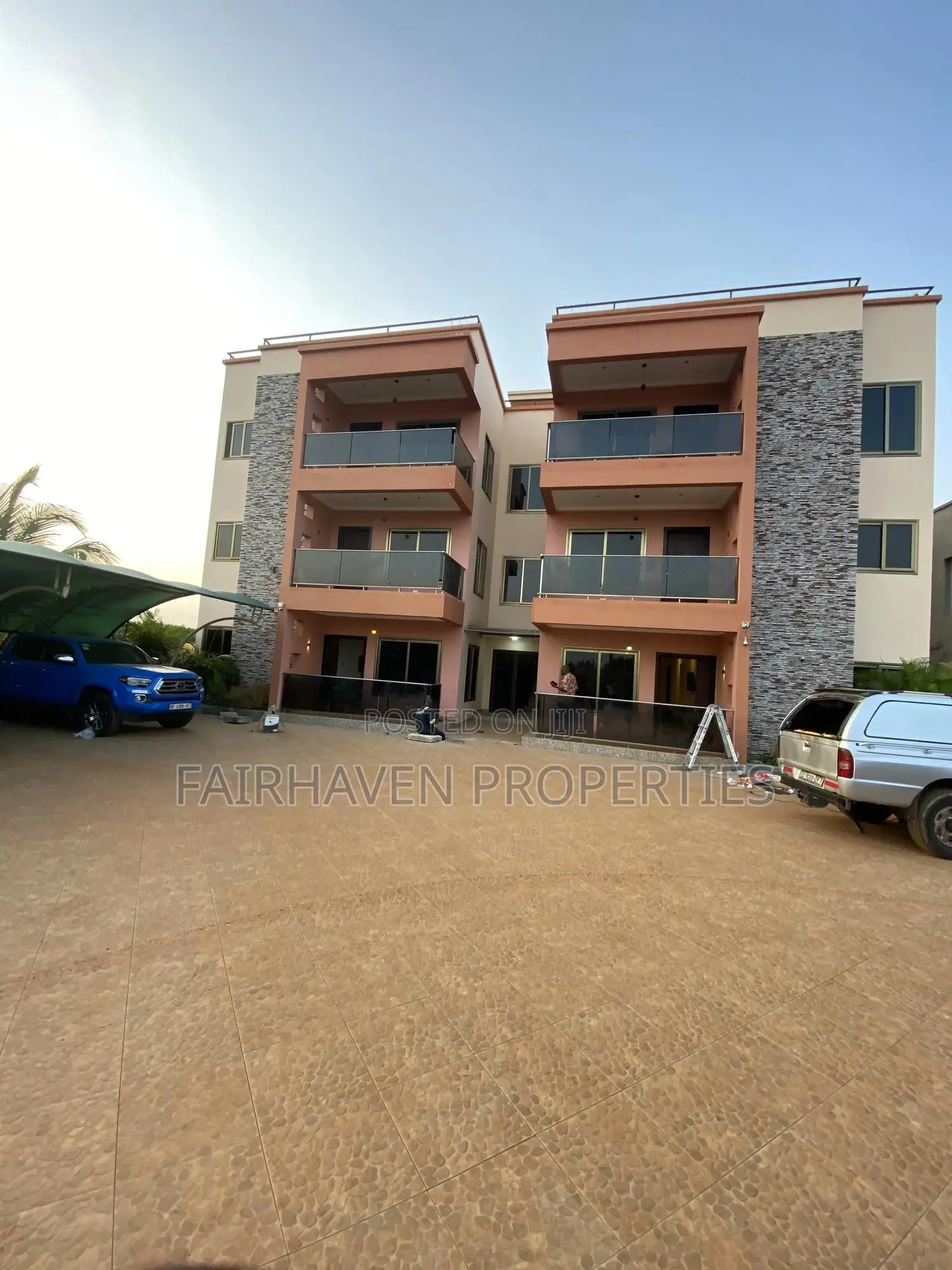2bdrm Block of Flats in Tseaddo for sale