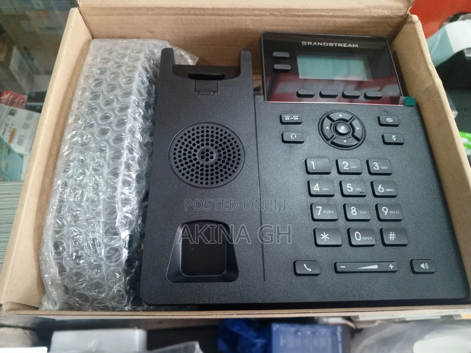 Grandstream Carrier-Grade IP Phone GRP2602