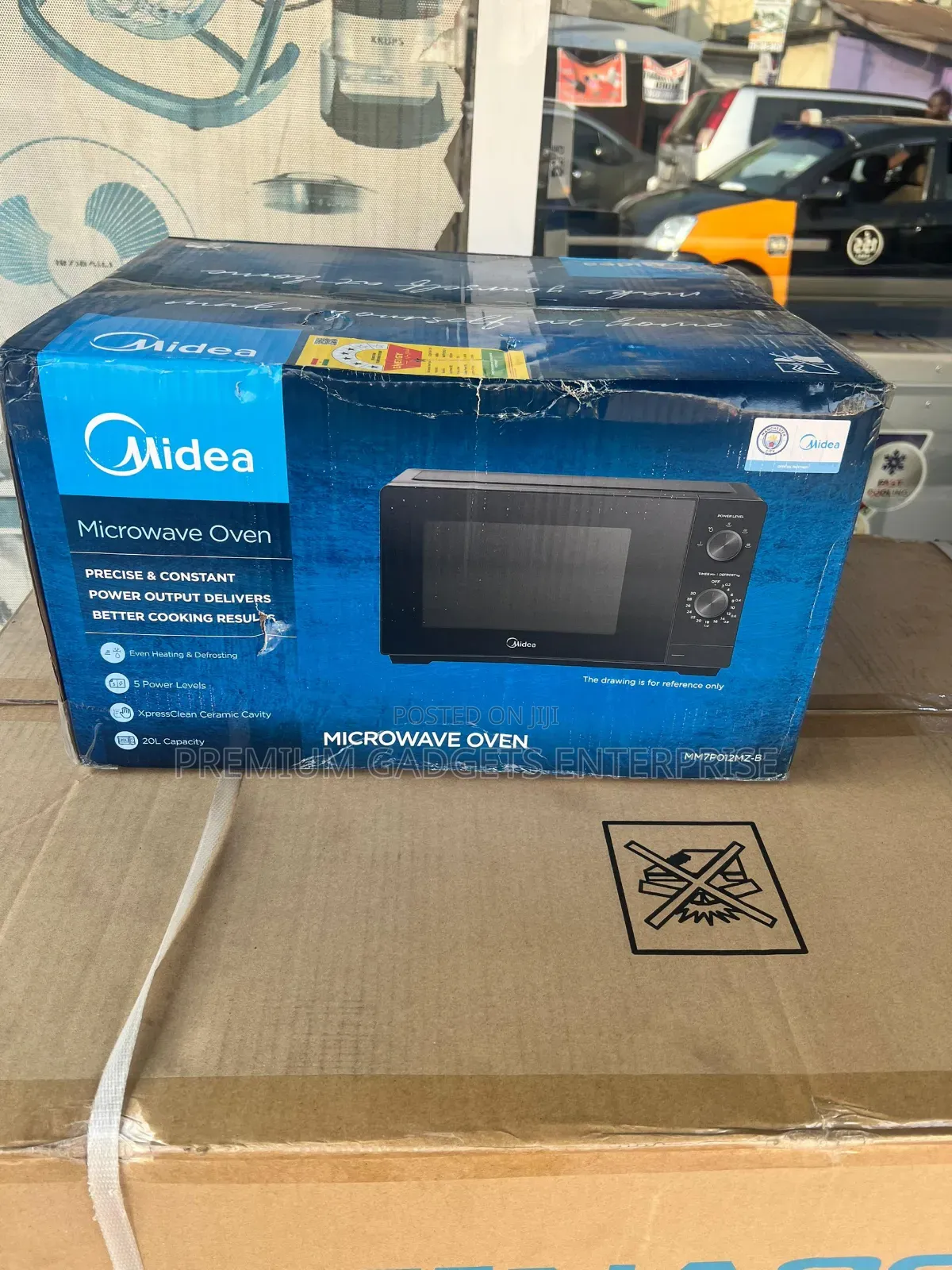 Midea Fast Defrost 20l Solo Microwave Mm7p012mz-B