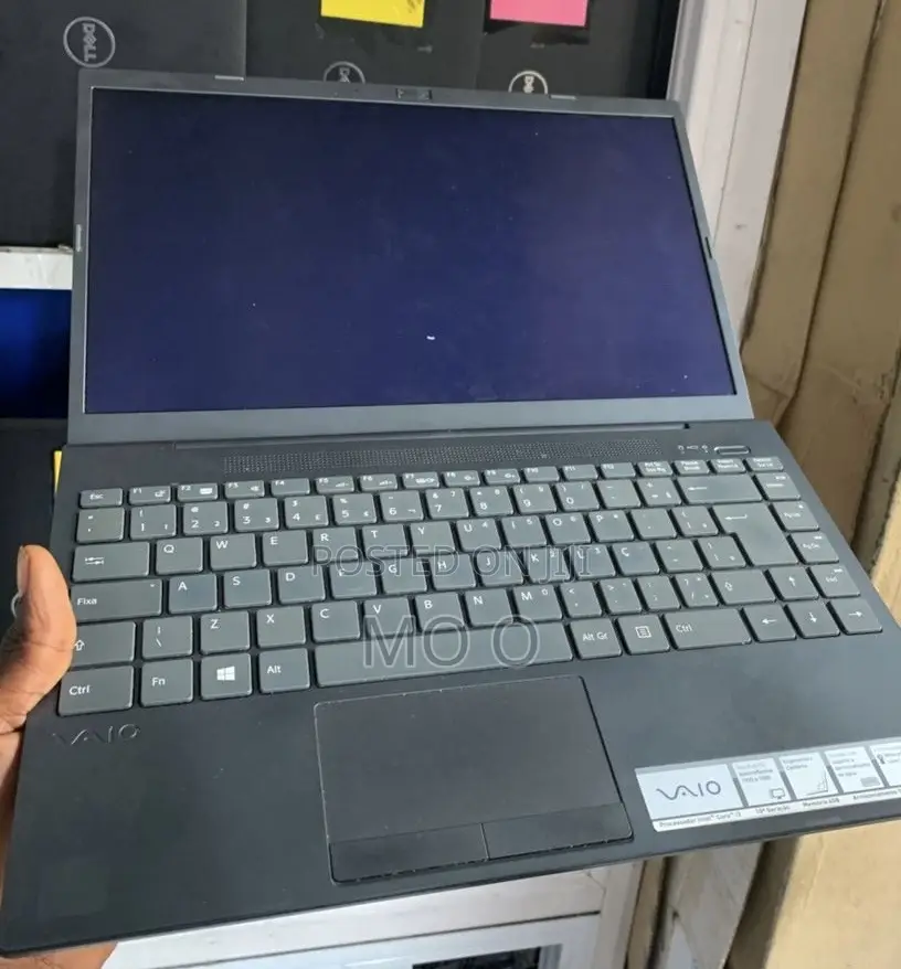 Laptop Sony VAIO Fit E 14 SVF1421X1E 12GB Intel Core I3 SSD 256GB