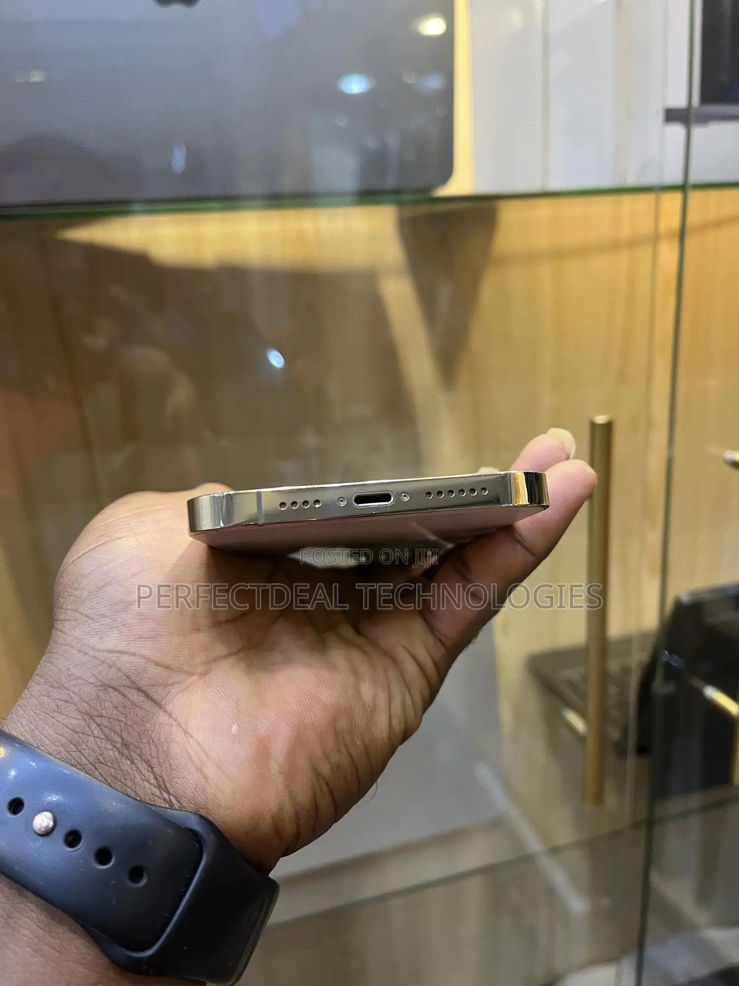 New Apple iPhone 13 Pro Max 256 GB Gold
