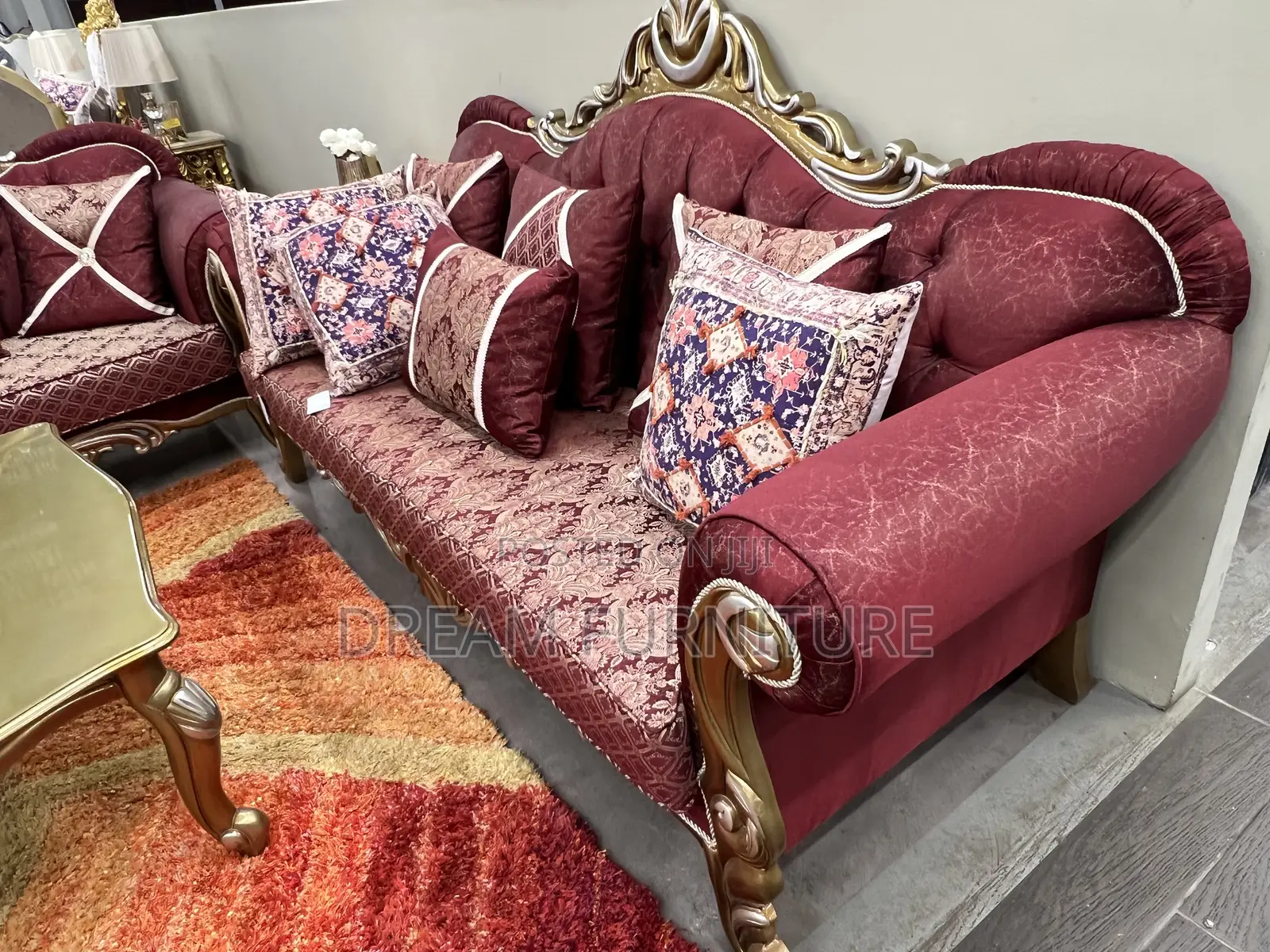 Luxury Living Room Sofa(Royal)