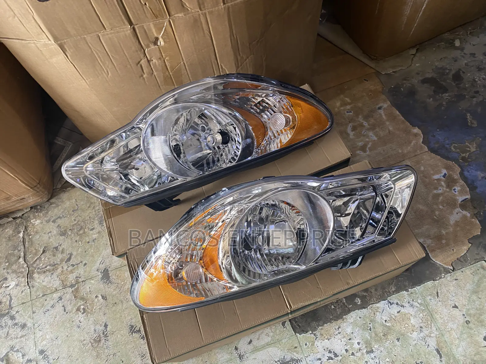 Hyundai Elantra 2007-2010 Headlight