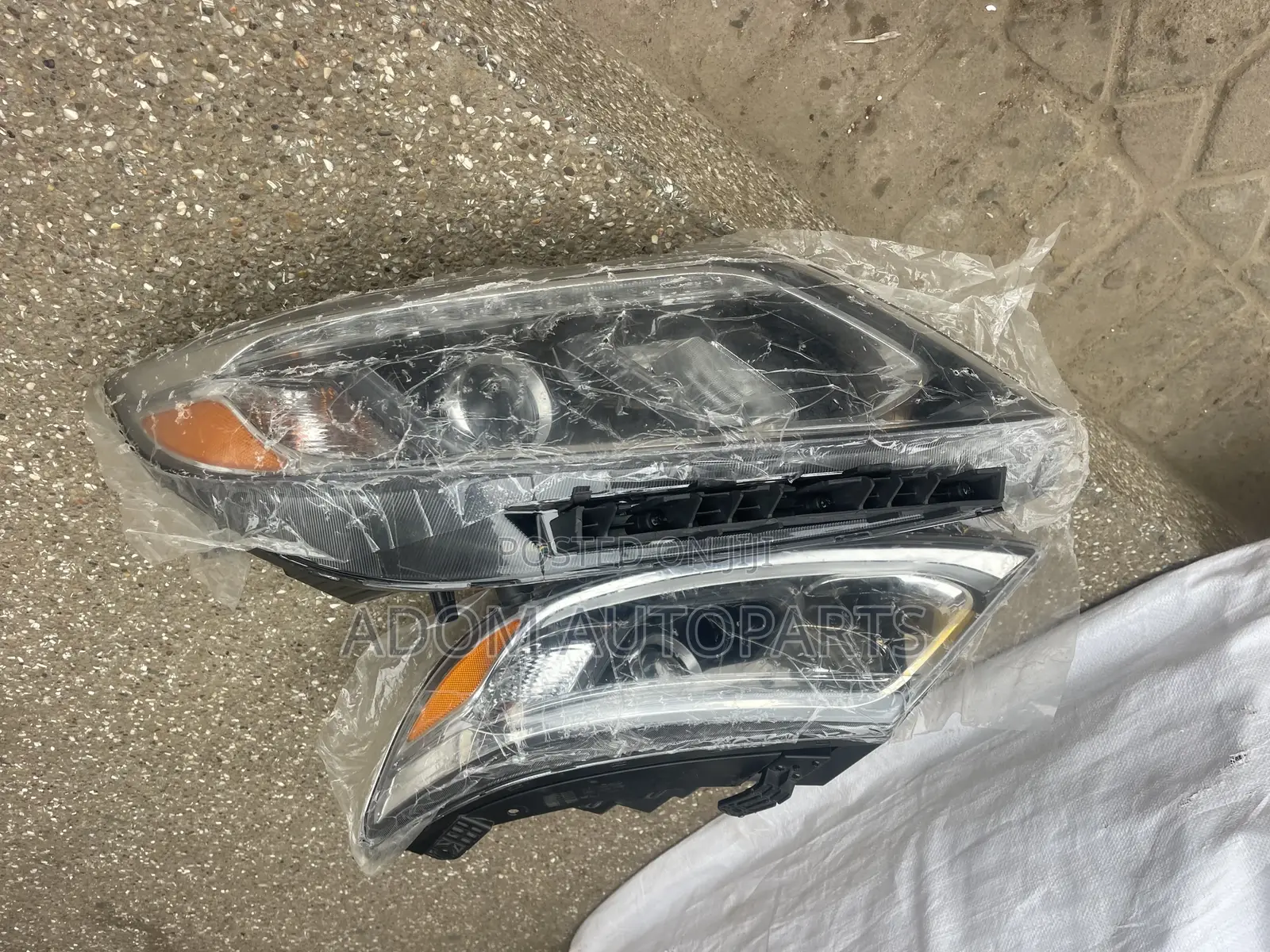 Kia Sorento Headlight Pair 2014 2015