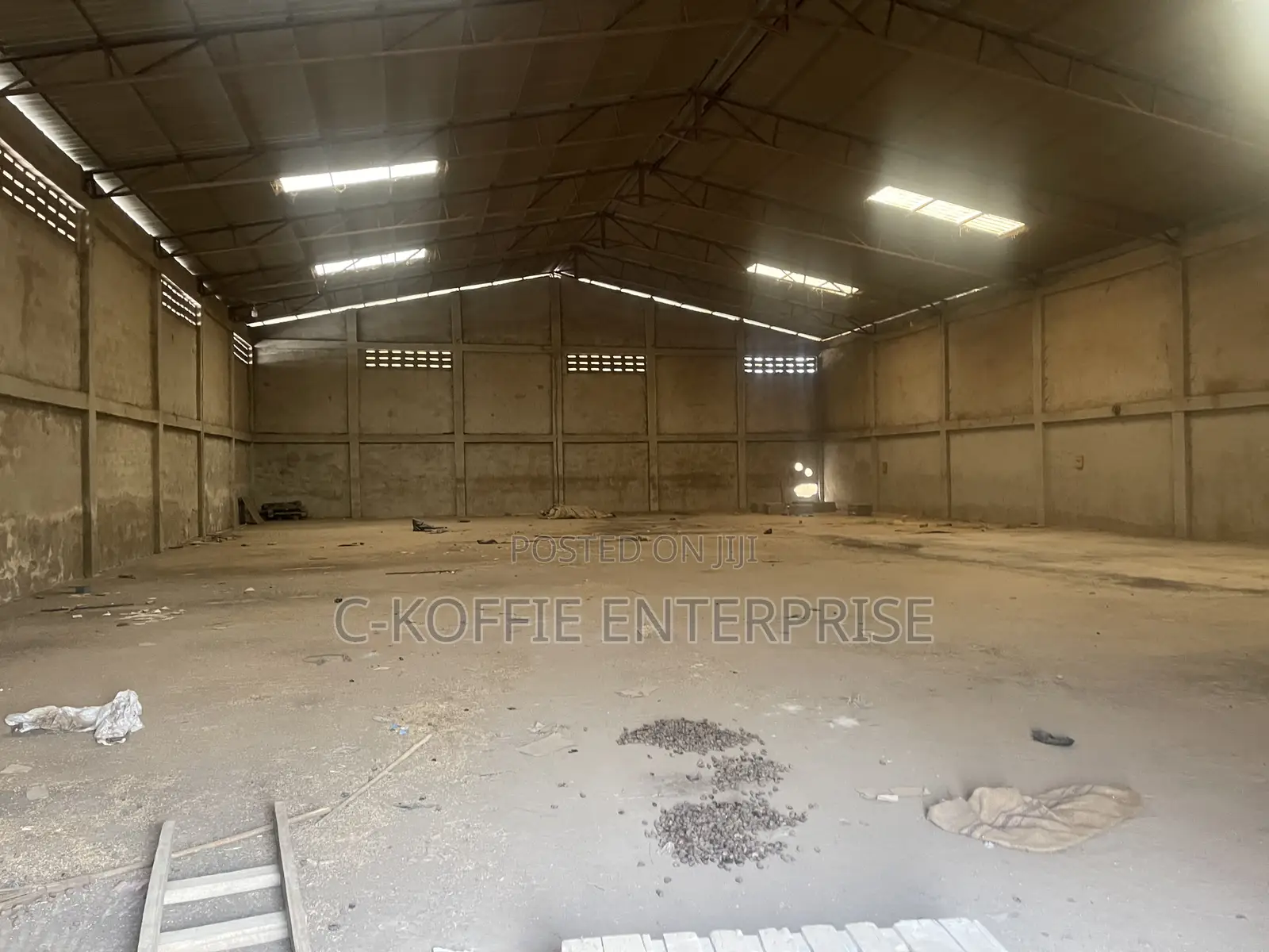 1600sqm Warehouse + Offices at Tema for Sale