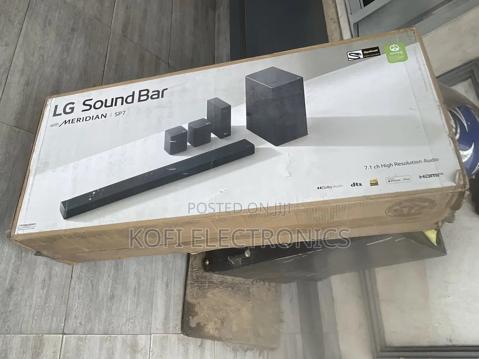 Bluetooth LG Sp7r 7.1ch Soundbar