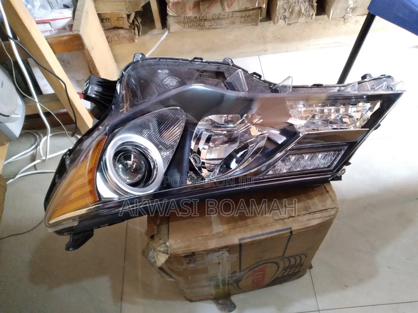 Toyota RAV-4 2014 Headlight 1 Pc