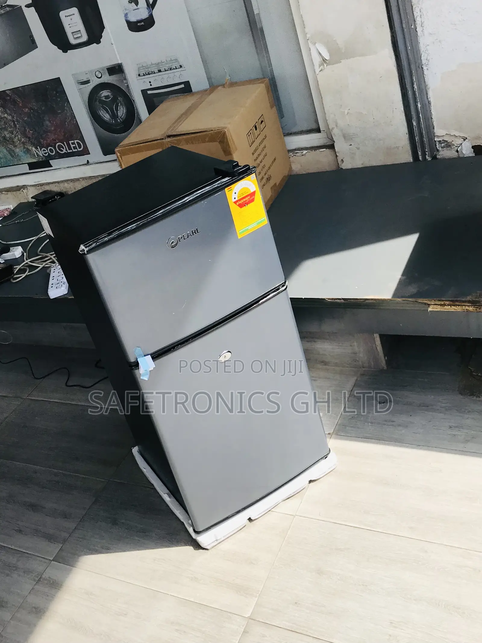 Elegant Pearl Pf-100fl-25y Top Mount Doubledoor 90 Liters