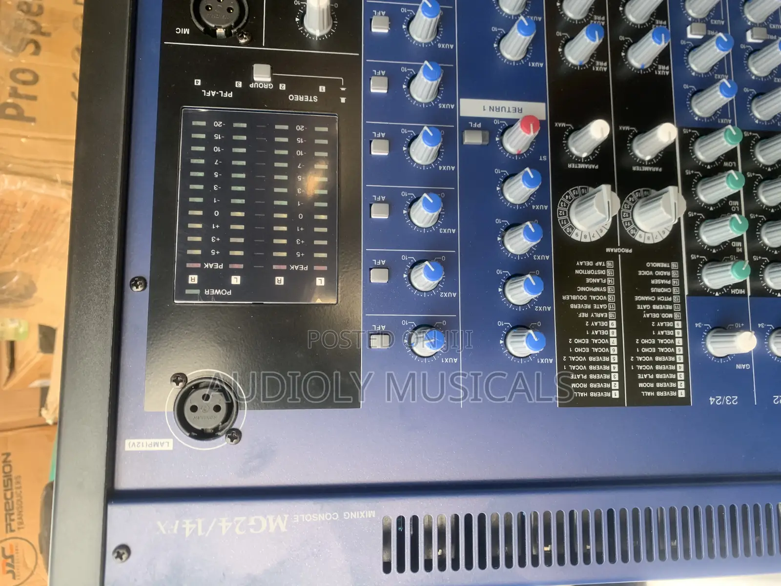 Mg 240- 24 Channel Raw Mixer 24 /Yamaha
