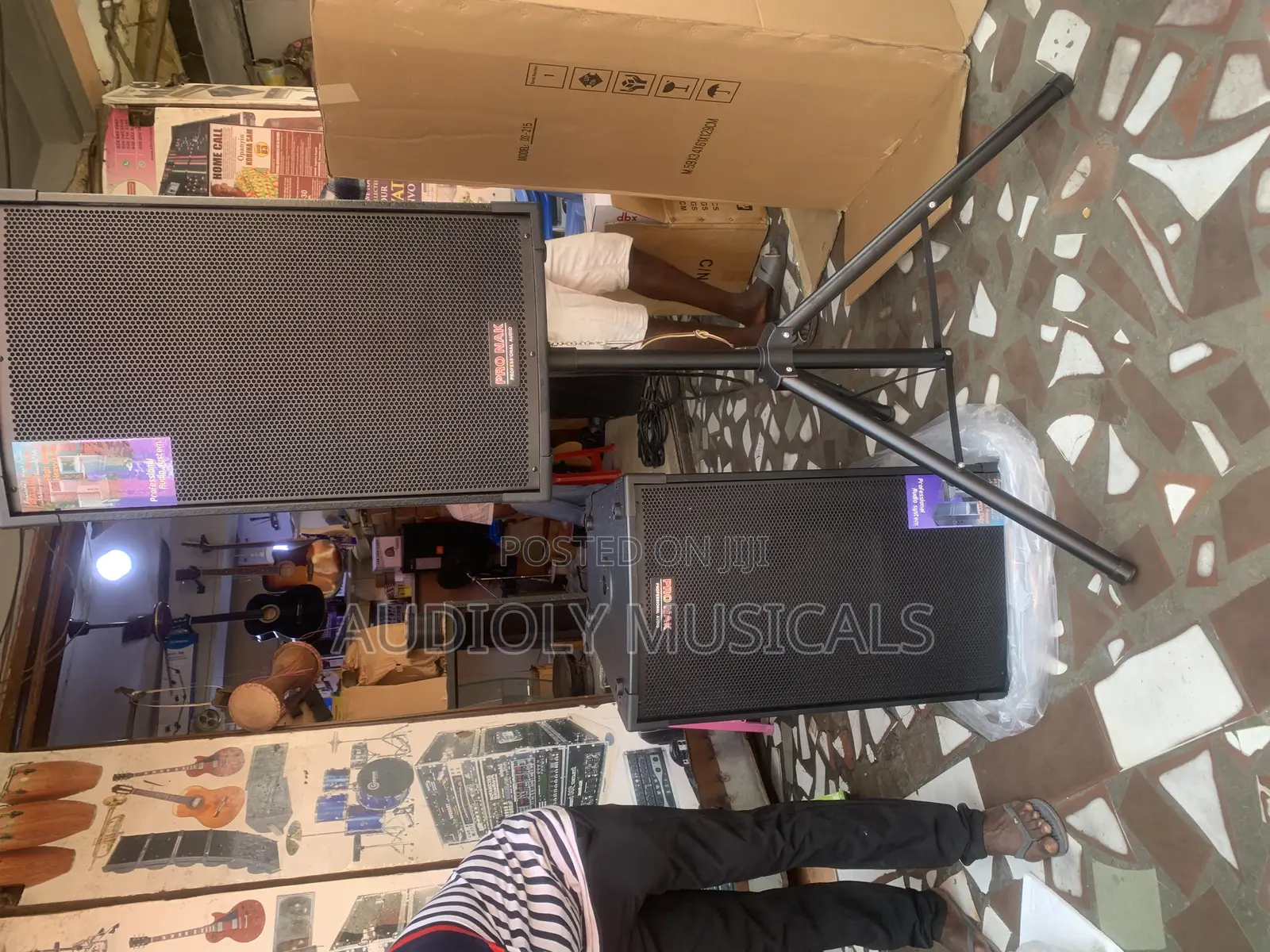 Pronak Short Range Speaker -pair With Two Stands