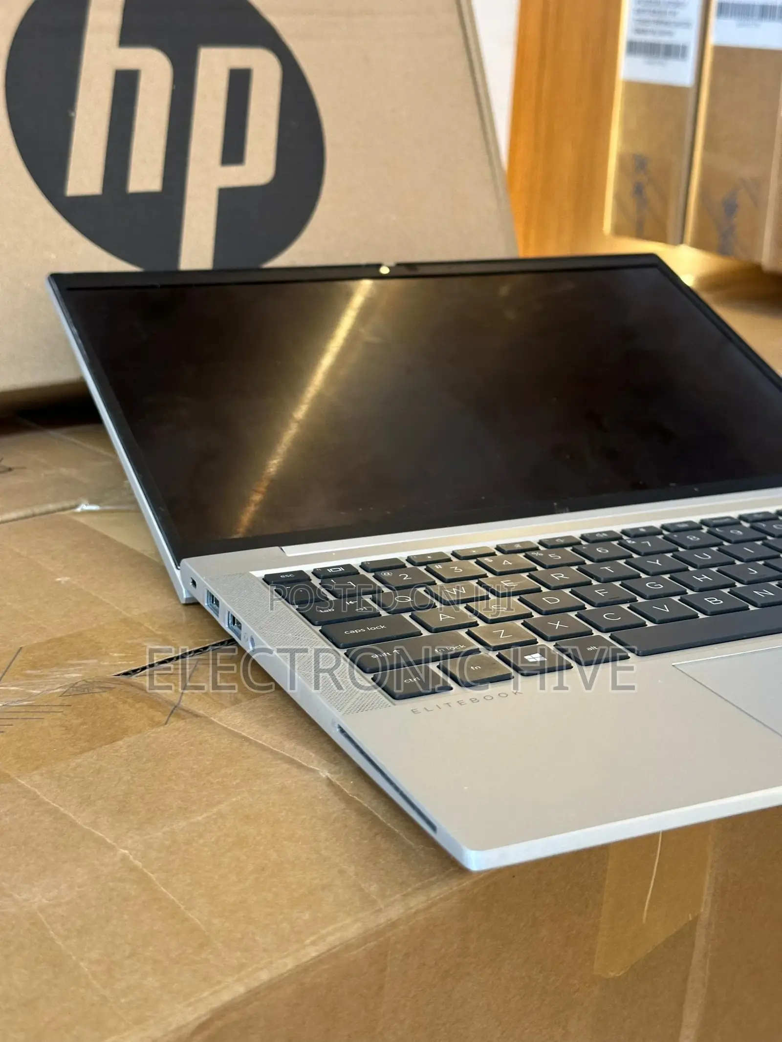 Laptop HP EliteBook 830 G7 16GB Intel Core I7 SSD 512GB