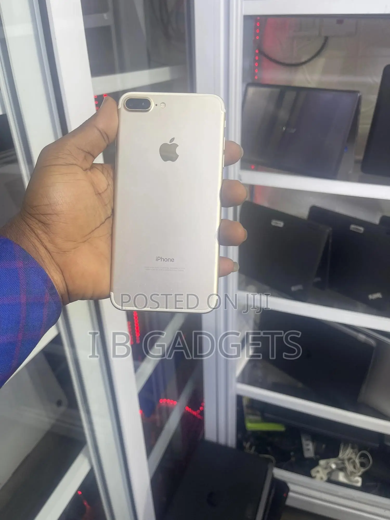 Apple iPhone 7 Plus 128 GB Gold