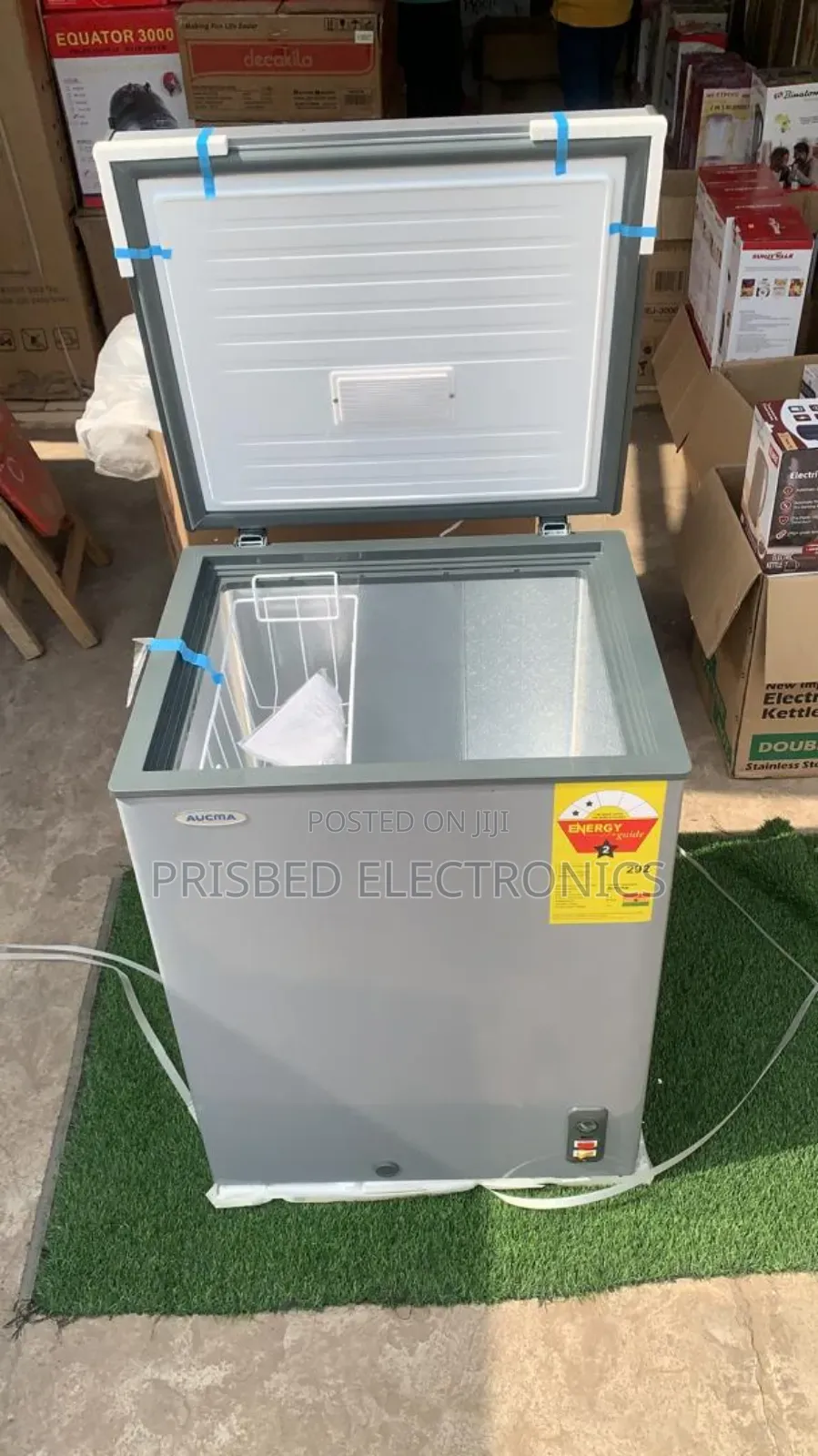 "Aucma Durable Chest Freezer 141 Litres