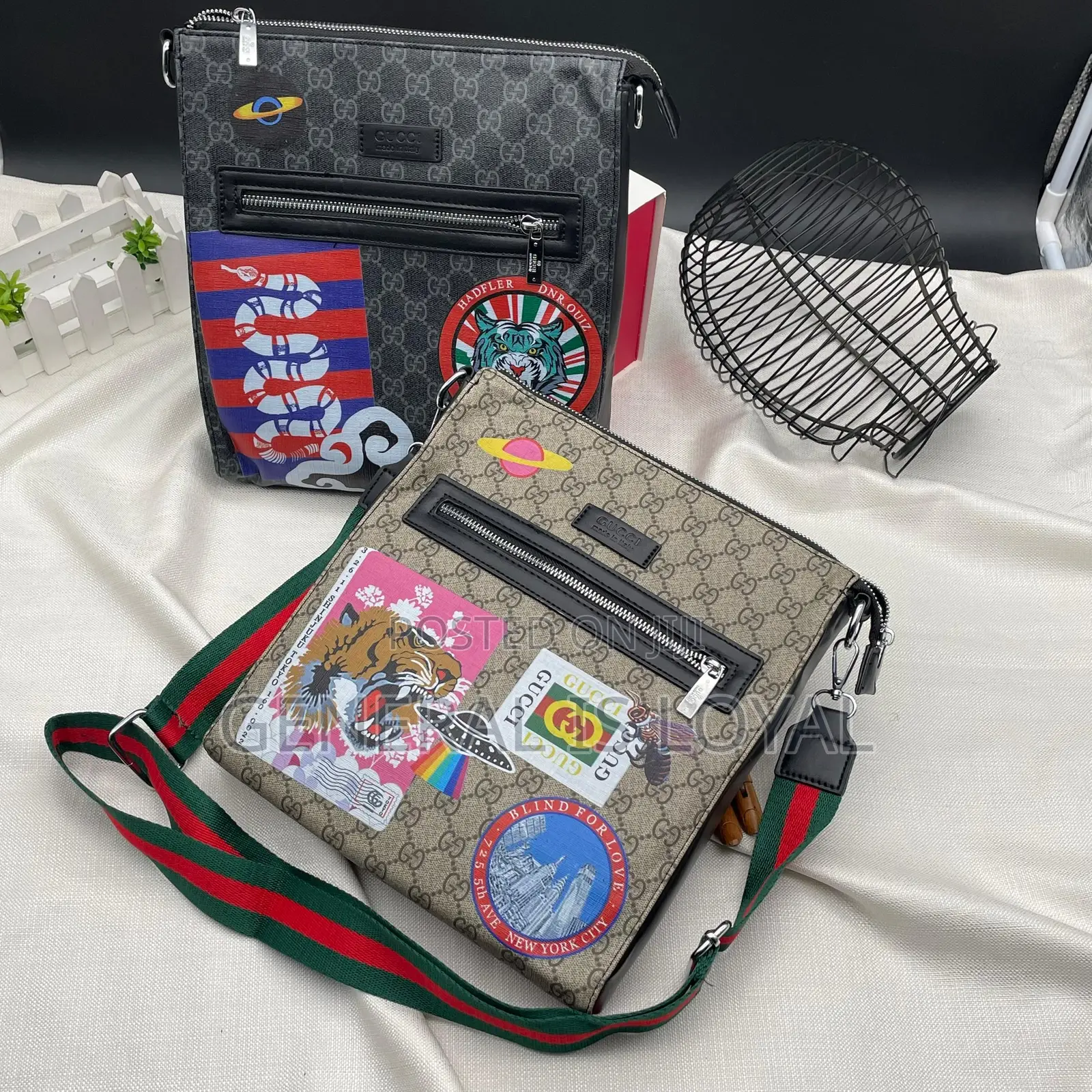 Gucci Side Bag/ Sling, Crossbody