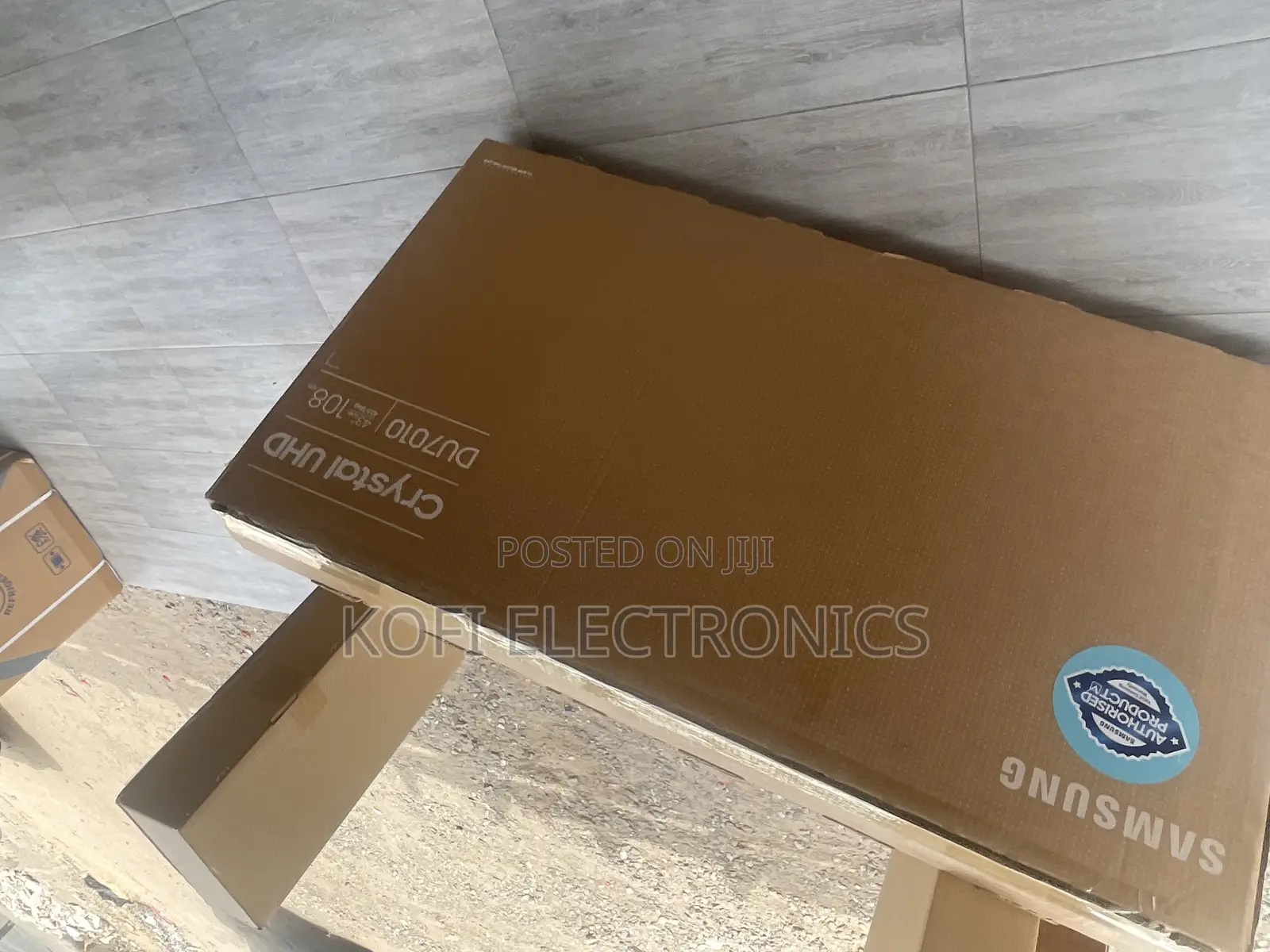 Crystal Uhd HDR Smart LED TV New 2024 Samsung 43du7010