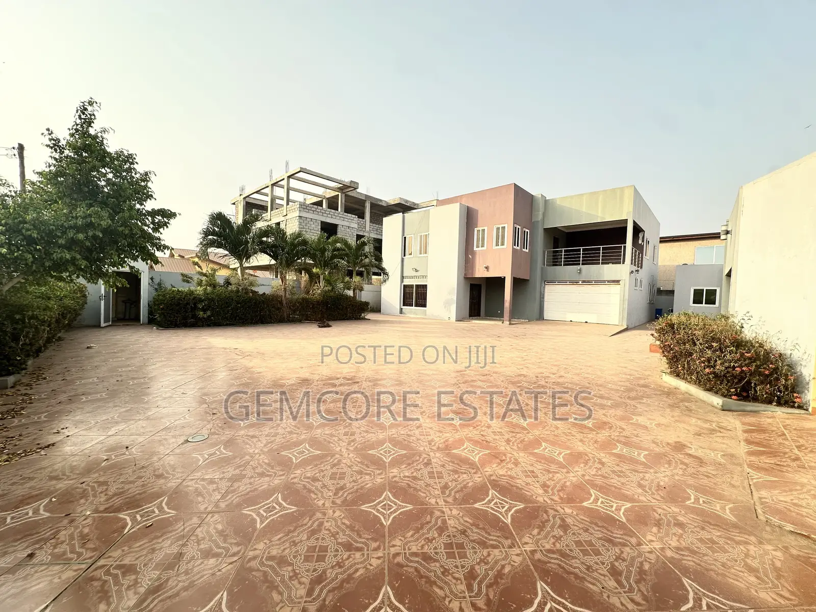 4bdrm House in West Trasacco, Ashaley Botwe for sale