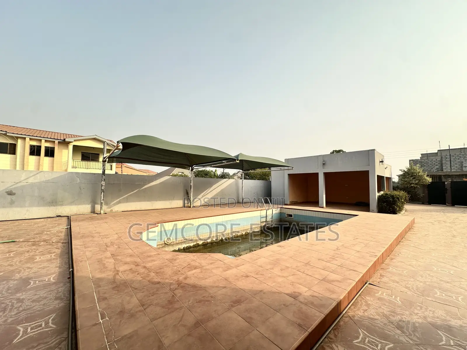 4bdrm House in West Trasacco, Ashaley Botwe for sale