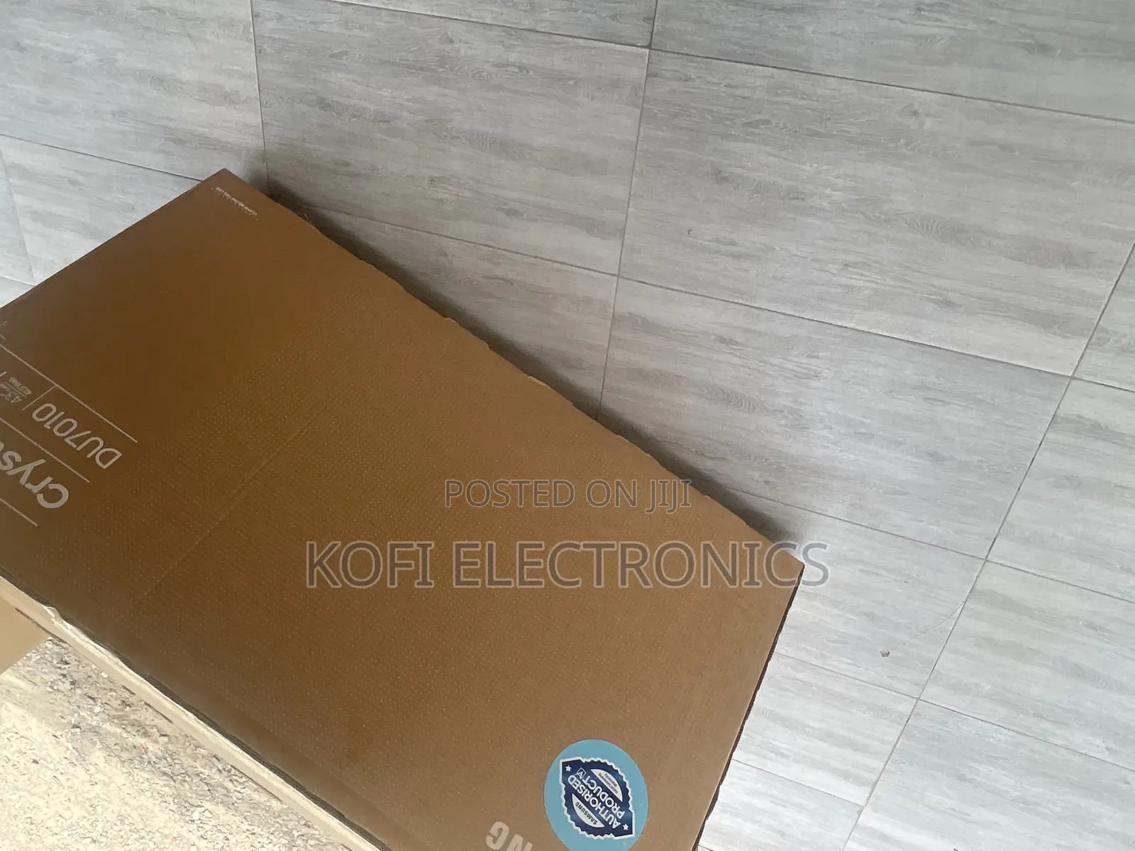 Du7010 Samsung 43" Crystal Uhd TV 3840X2160