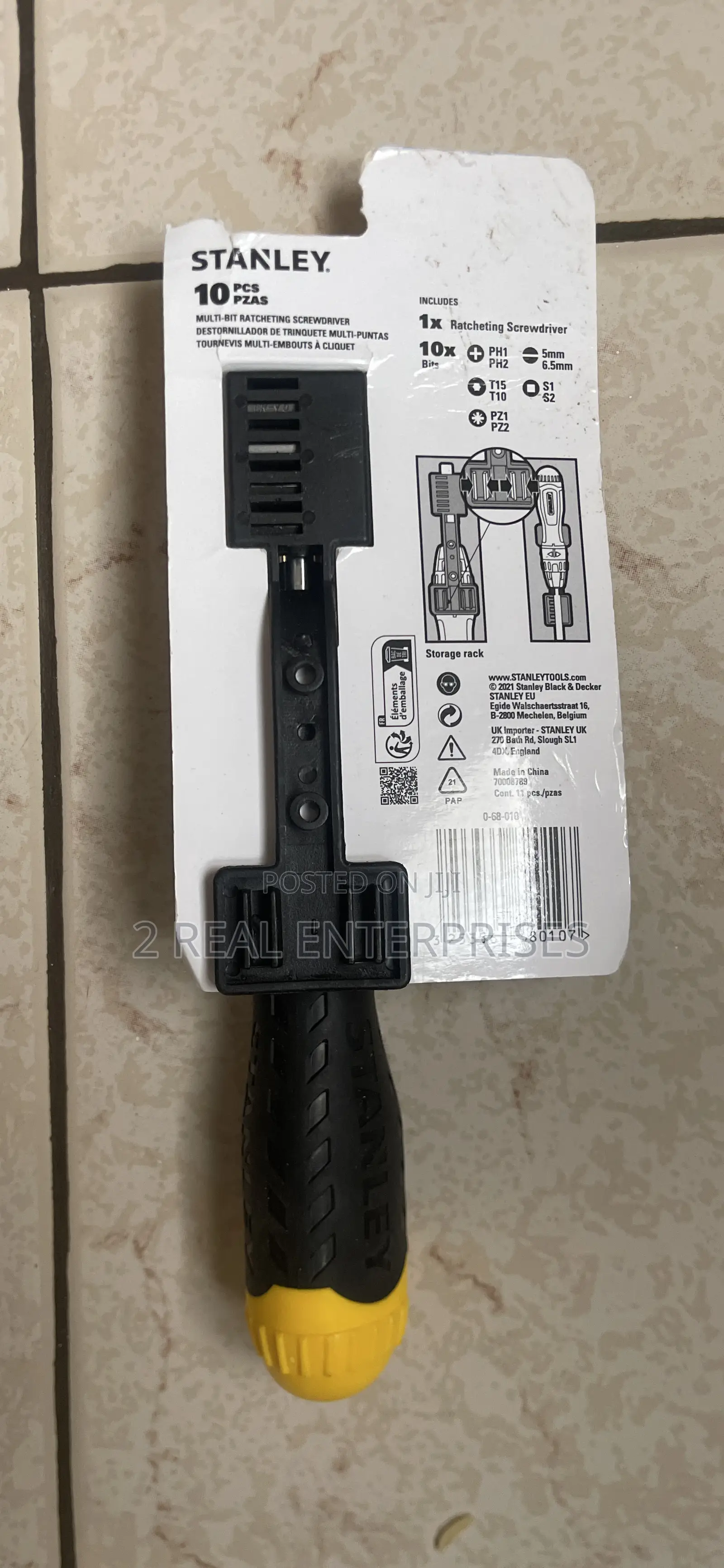 Stanley 10 Pieces Multi-Bit Ratcheting Screwdriver