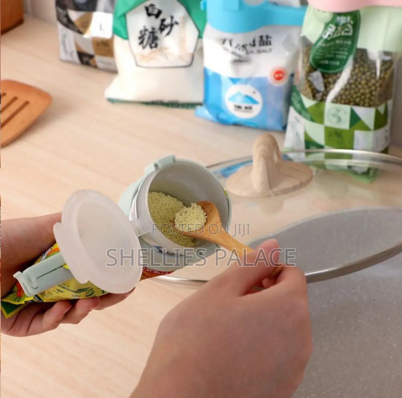 Food Storage Sealing Clips With Pour Sprouts
